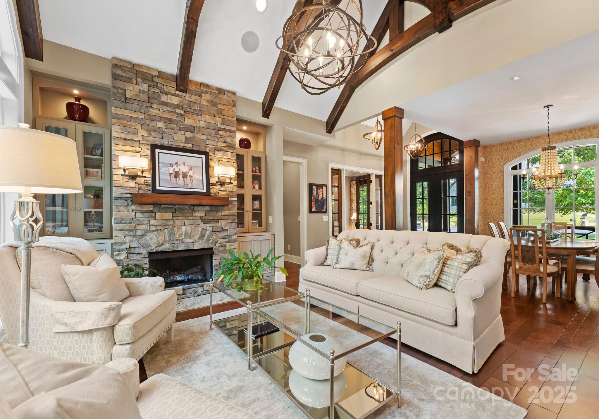 7461 Barrington Ridge Drive Unit: 33