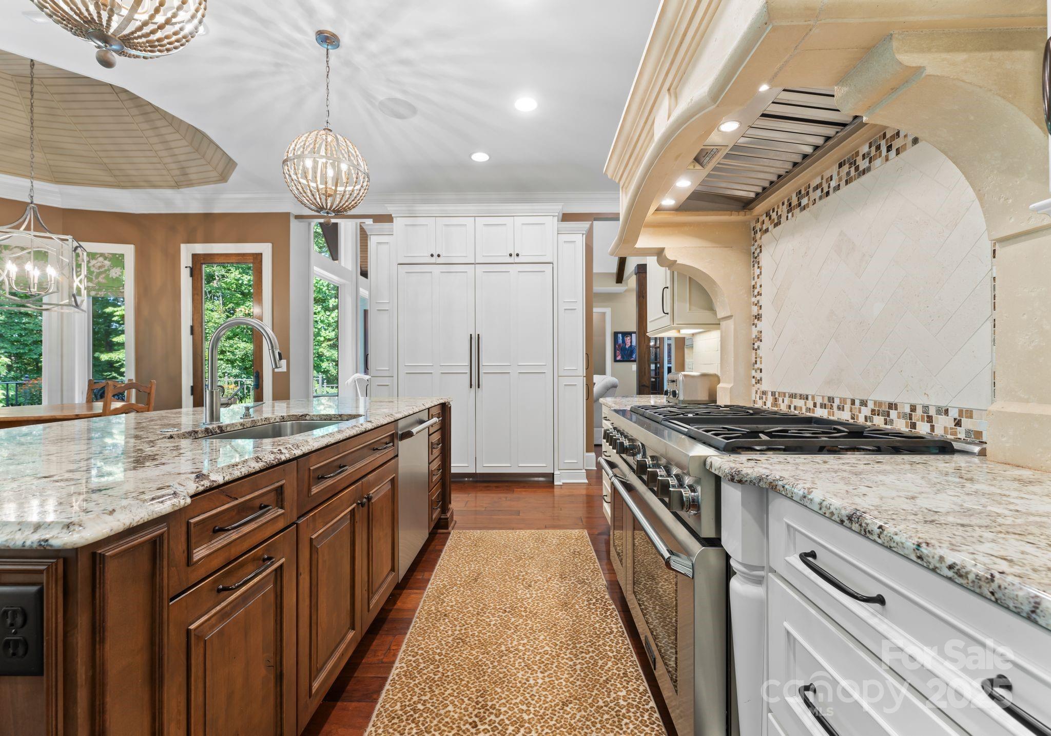 7461 Barrington Ridge Drive Unit: 33