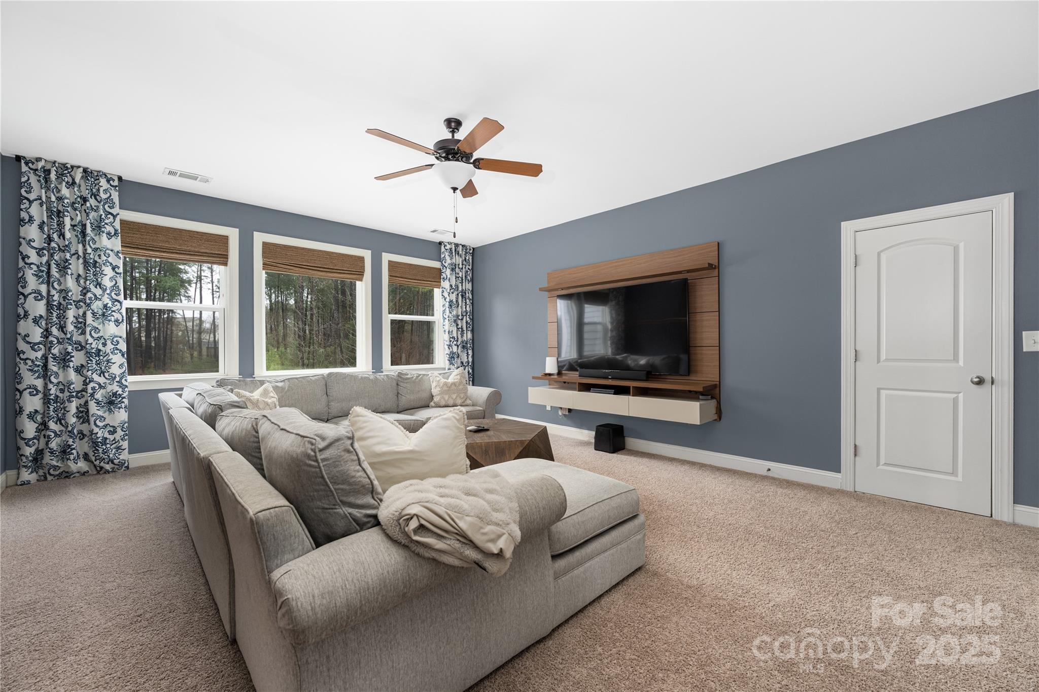 119 Charthouse Lane