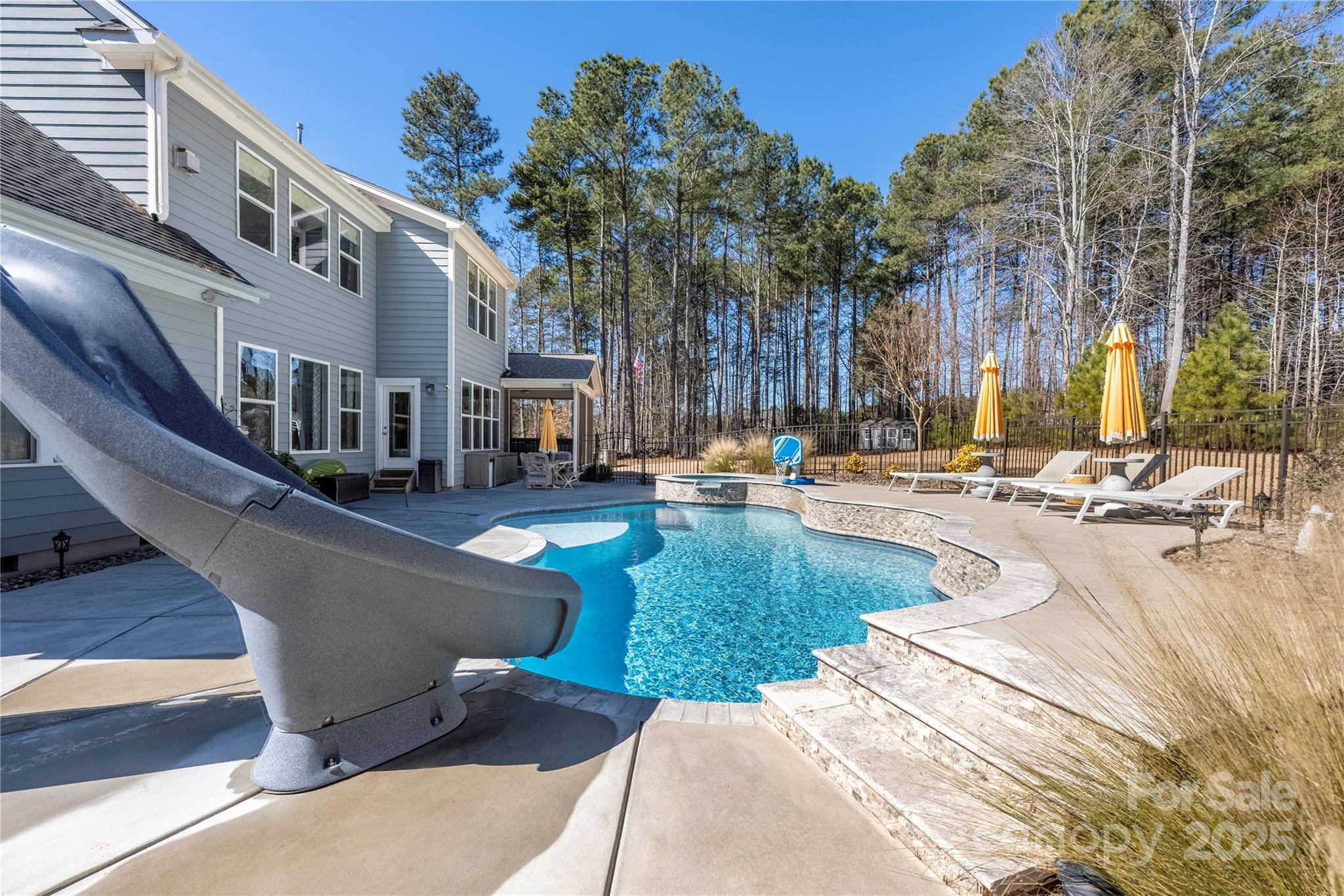 119 Charthouse Lane