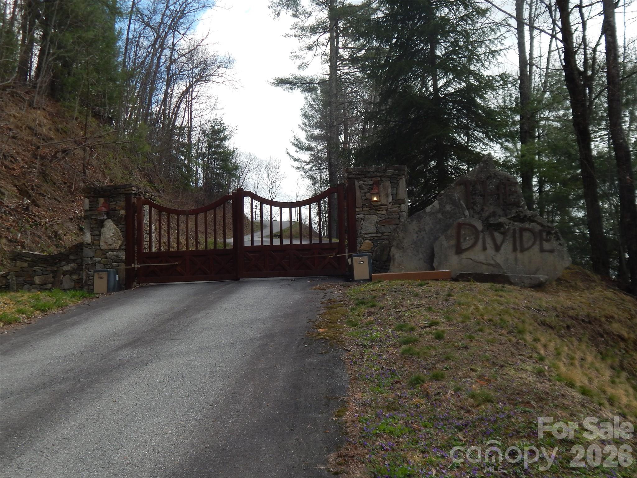 5 Sigogglin Trail