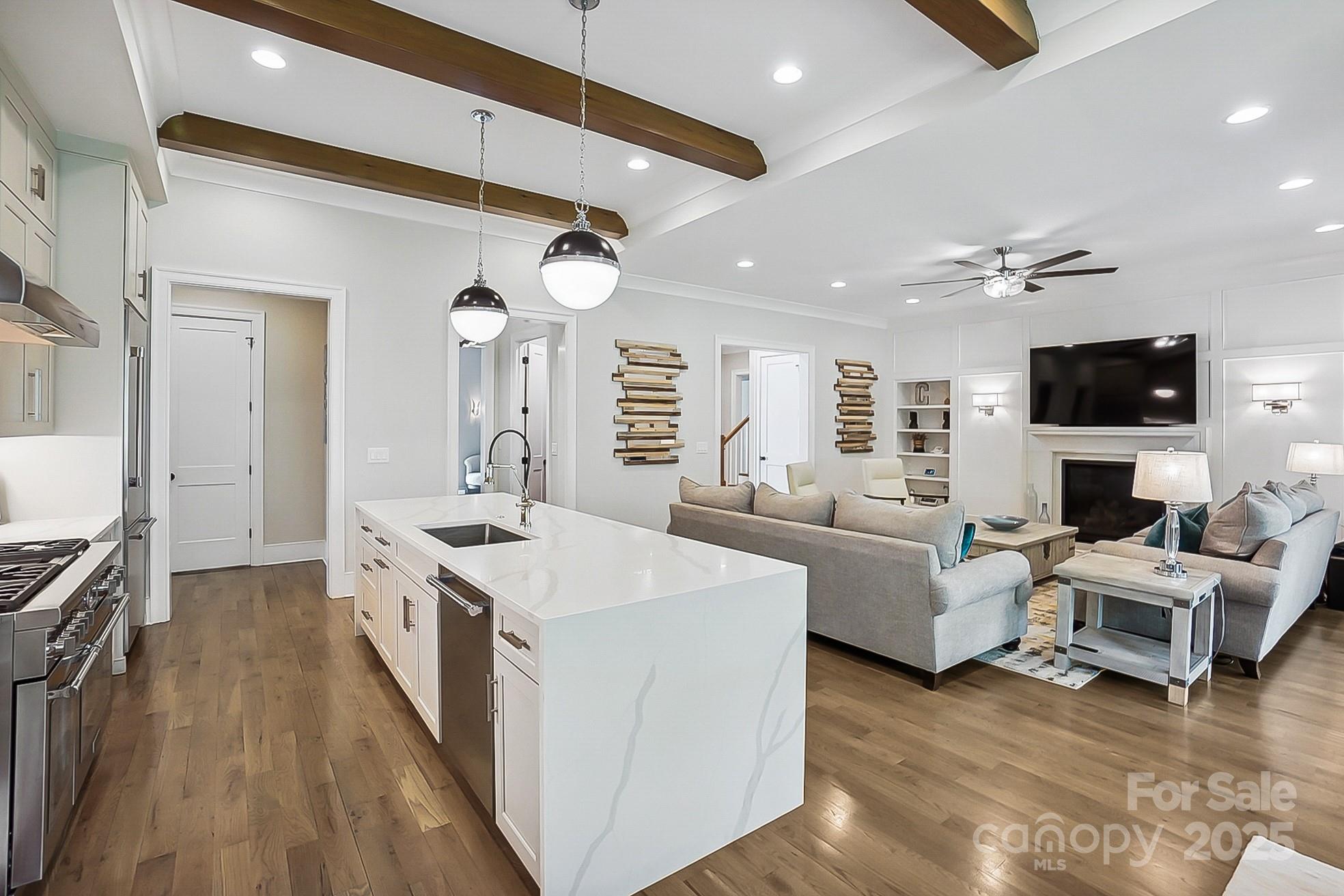 109 Redbird Lane