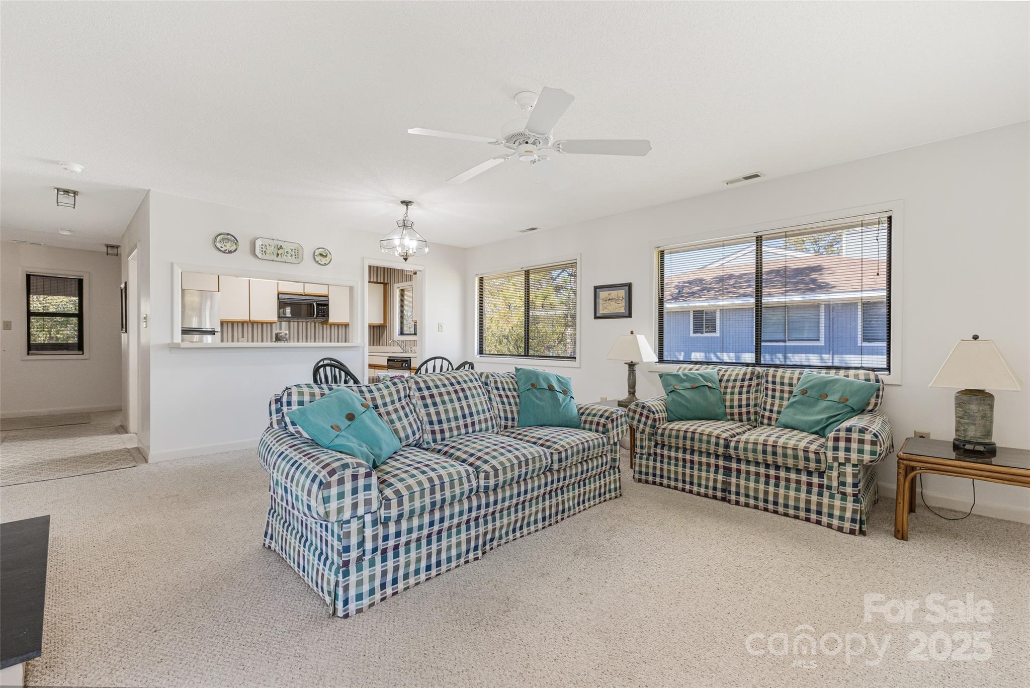 38 Bunker Court