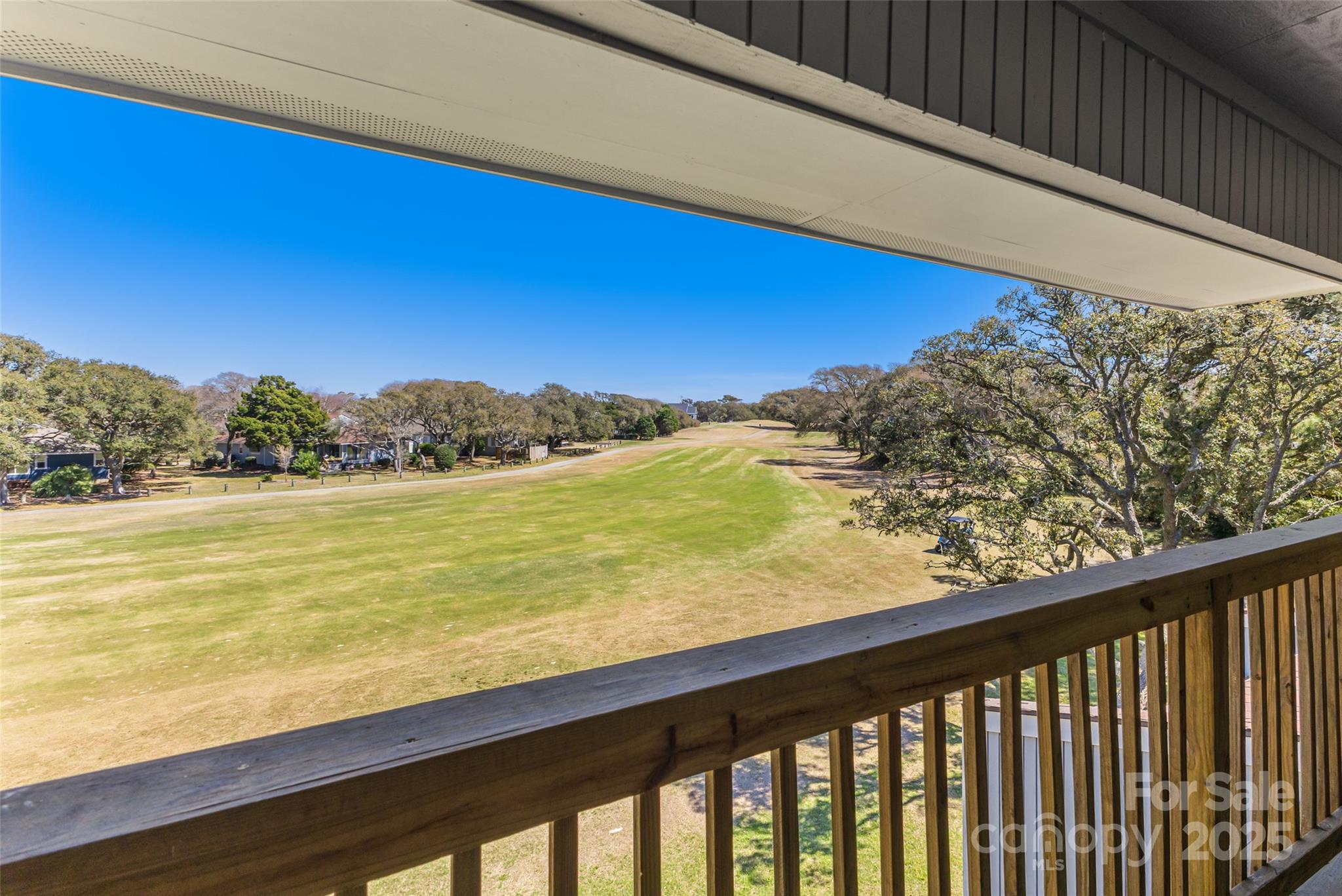 38 Bunker Court