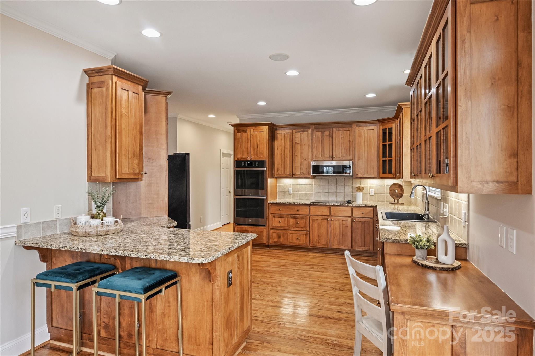 272 Harbor Ridge Drive