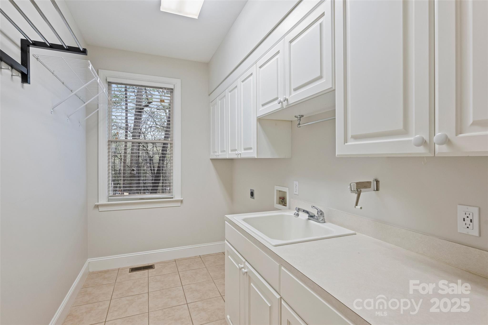 272 Harbor Ridge Drive