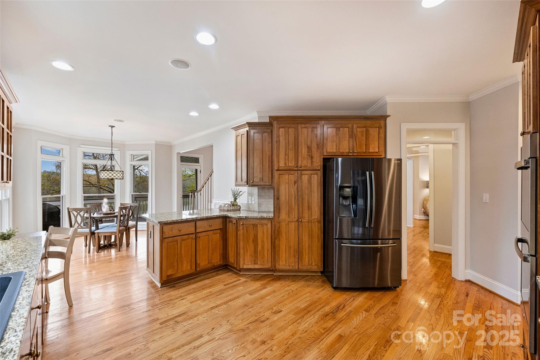 272 Harbor Ridge Drive