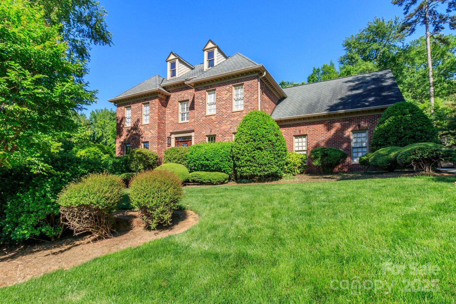 1233 Weymouth Lane