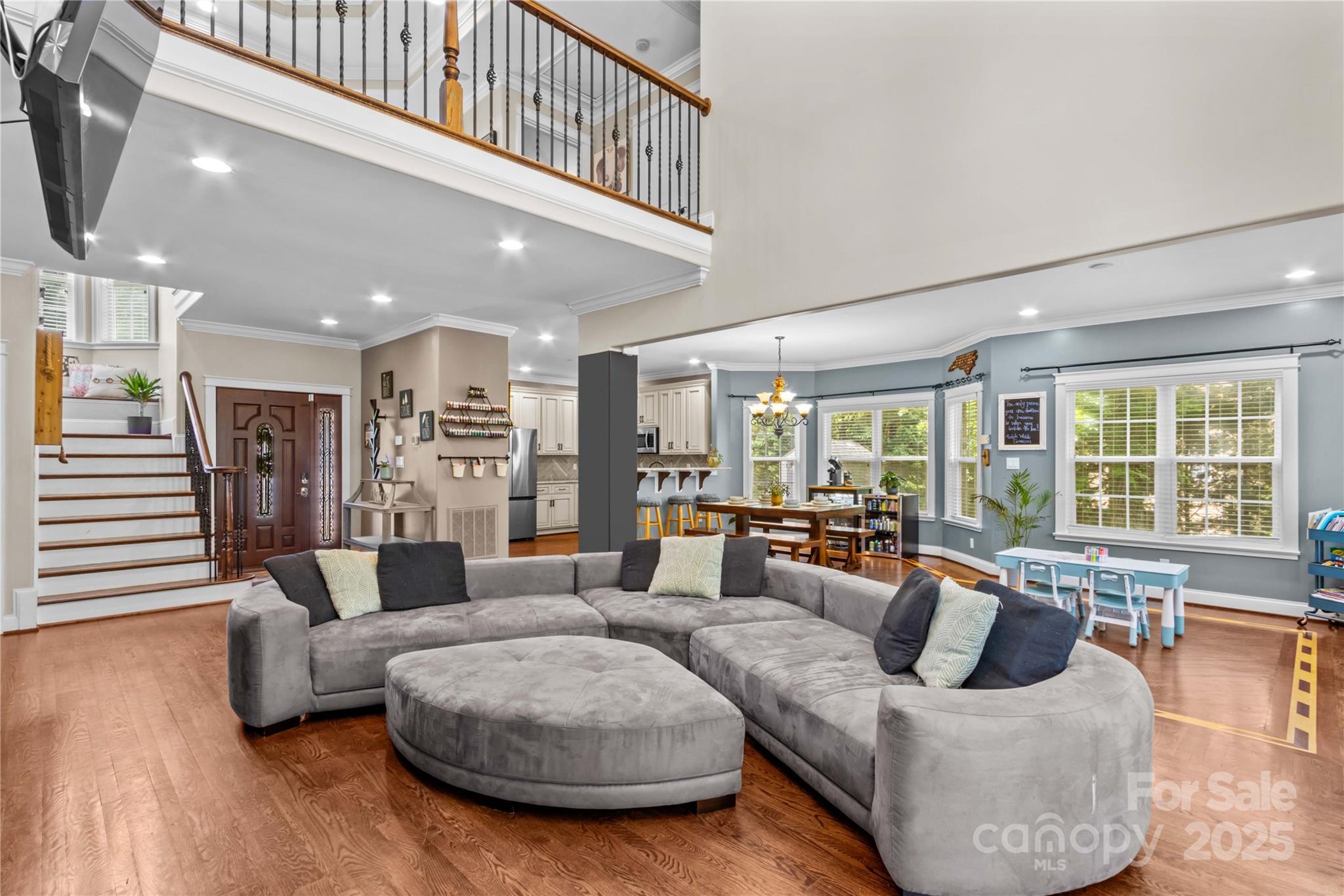 141 Ridge Top Road