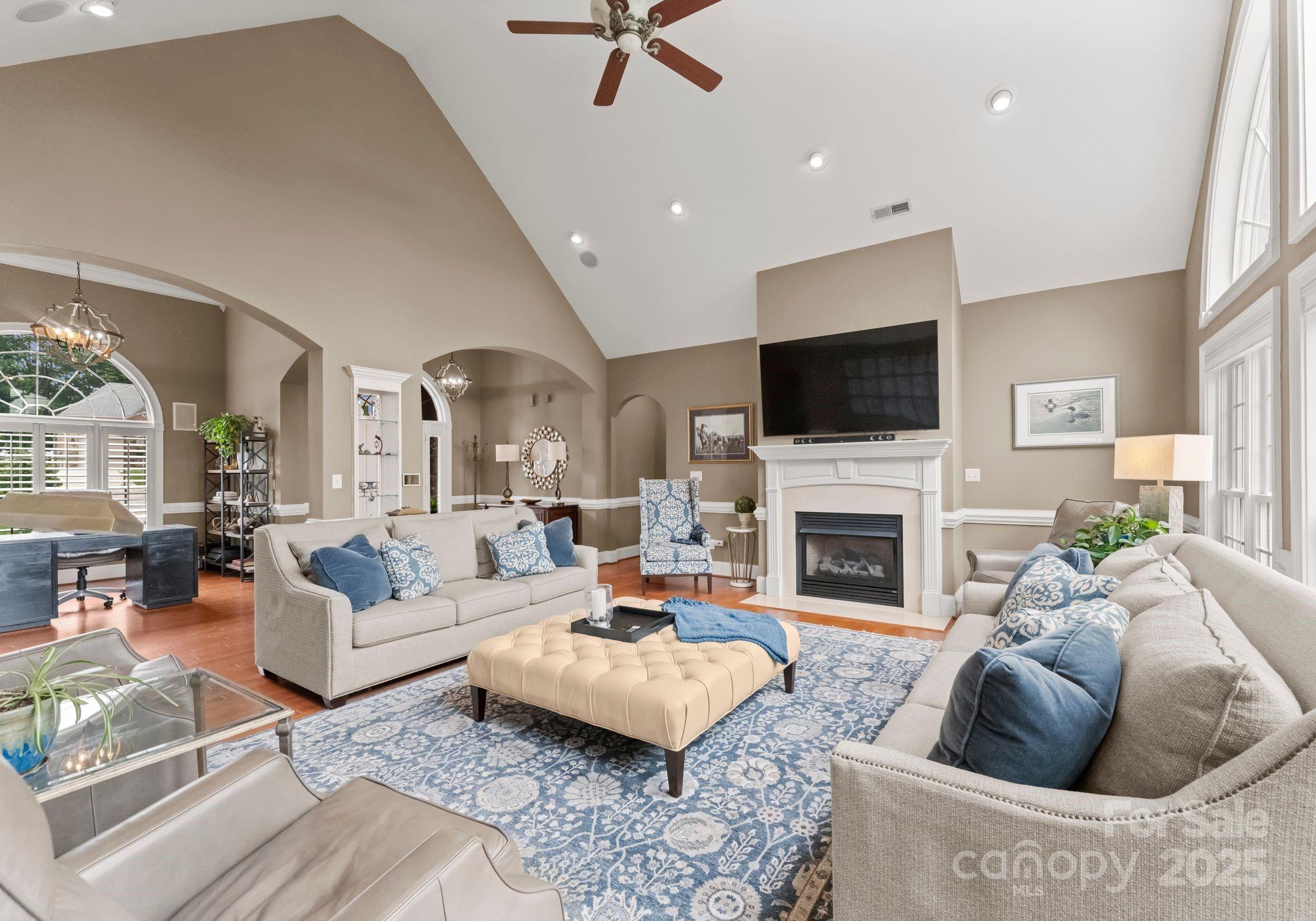 7412 Sahalee Drive