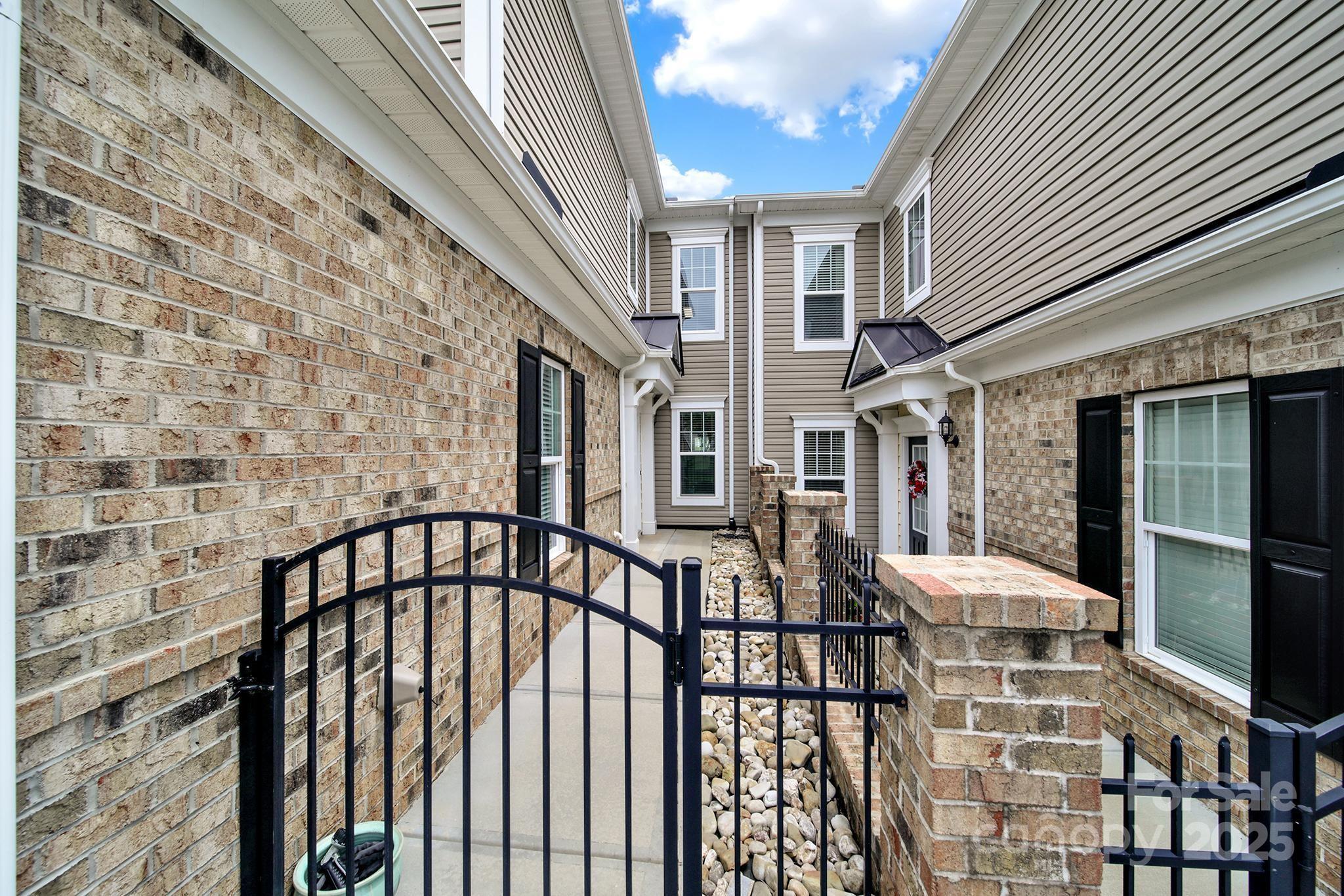 45008 Wigeon Lane Unit: 202