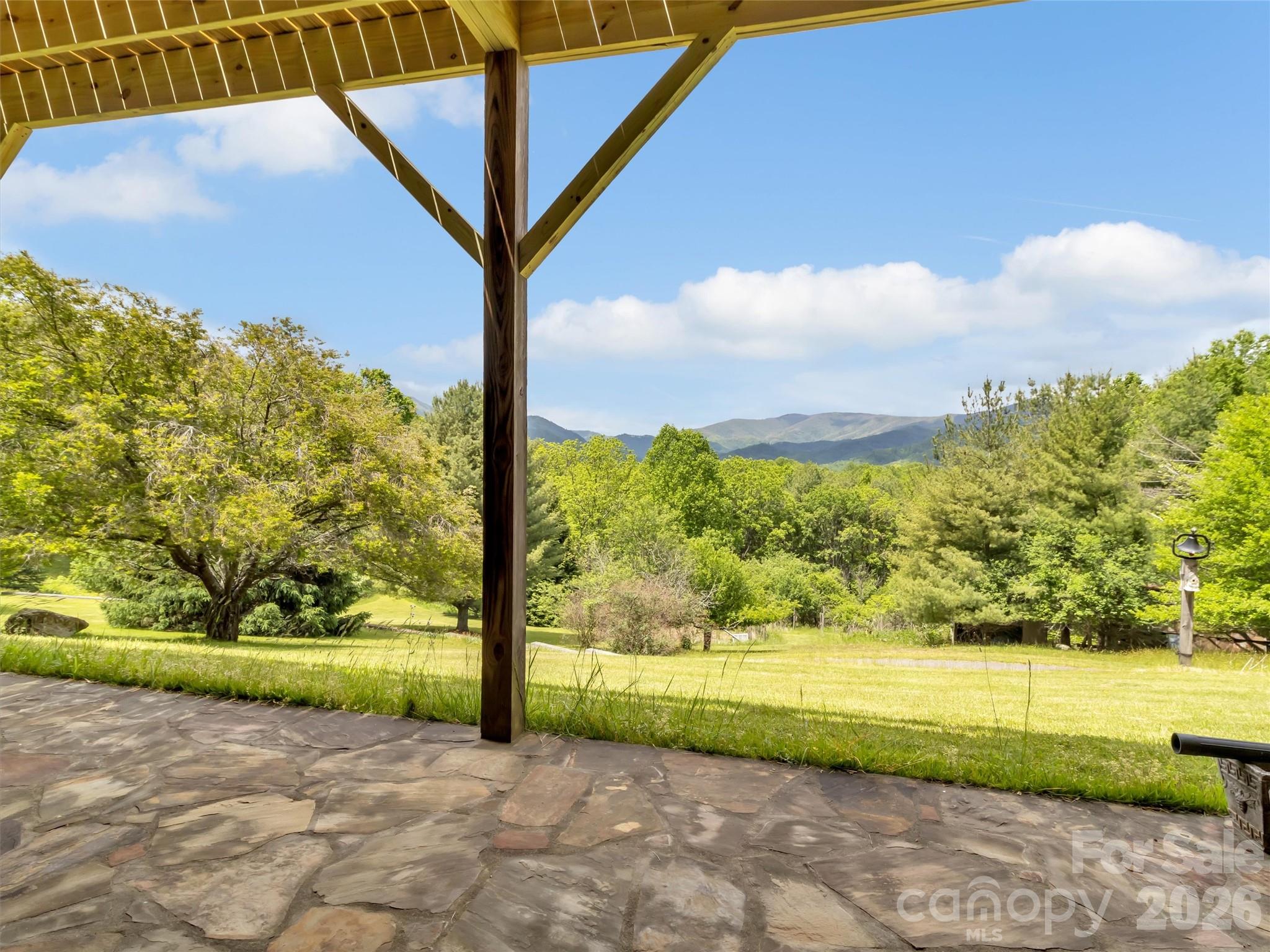 1592 Piney Hill Road