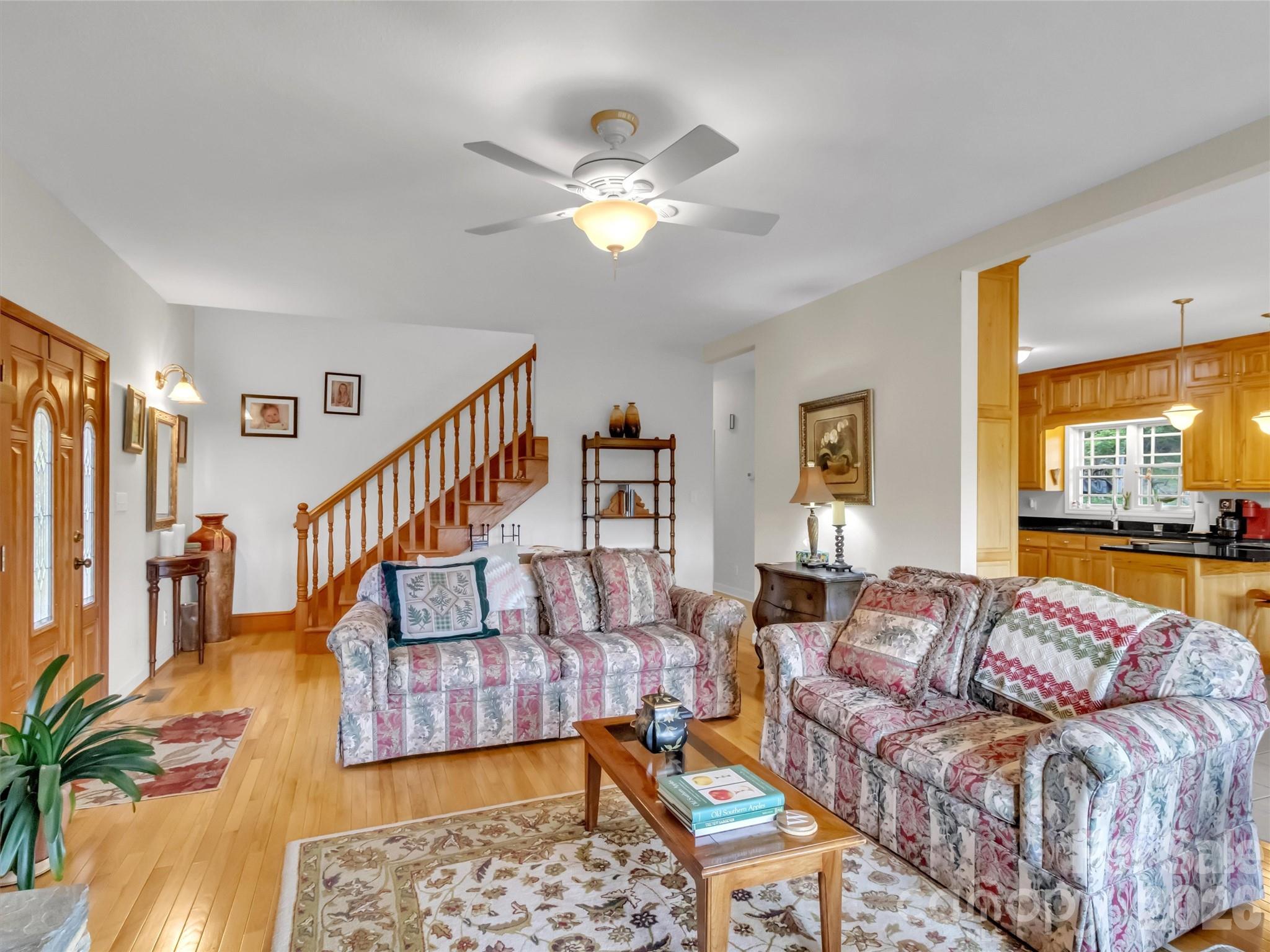 1592 Piney Hill Road