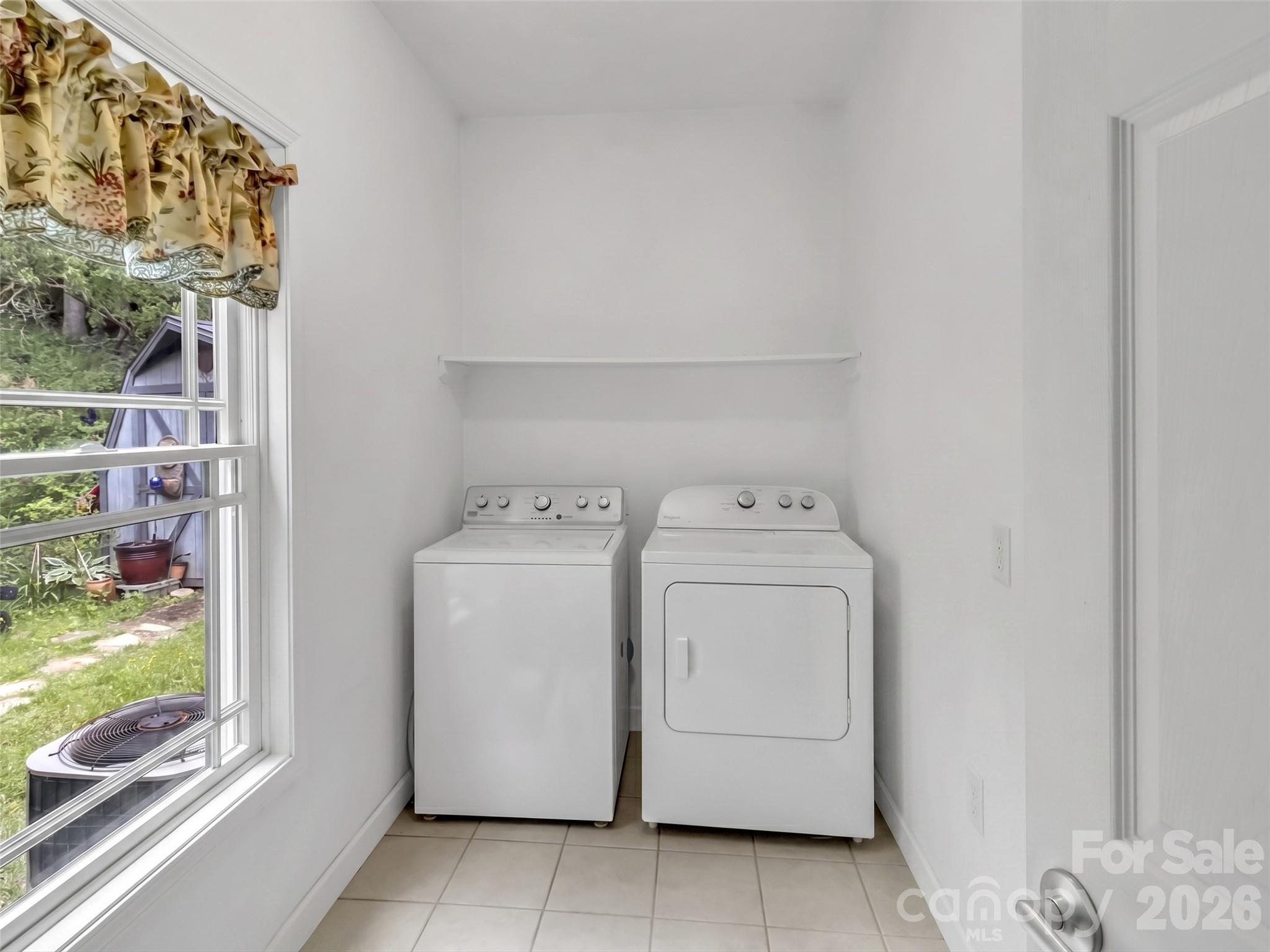 1592 Piney Hill Road