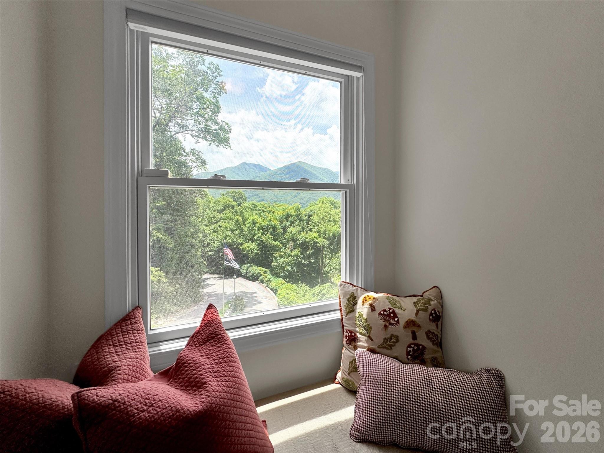28 Mountain Breeze Drive