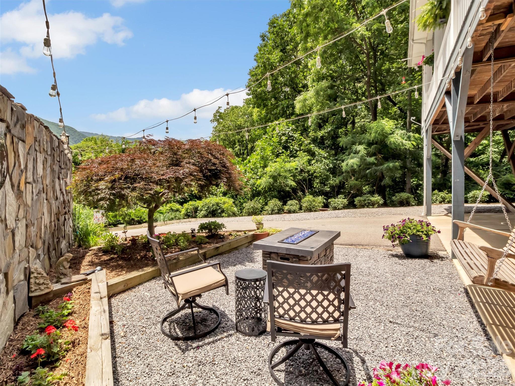 28 Mountain Breeze Drive