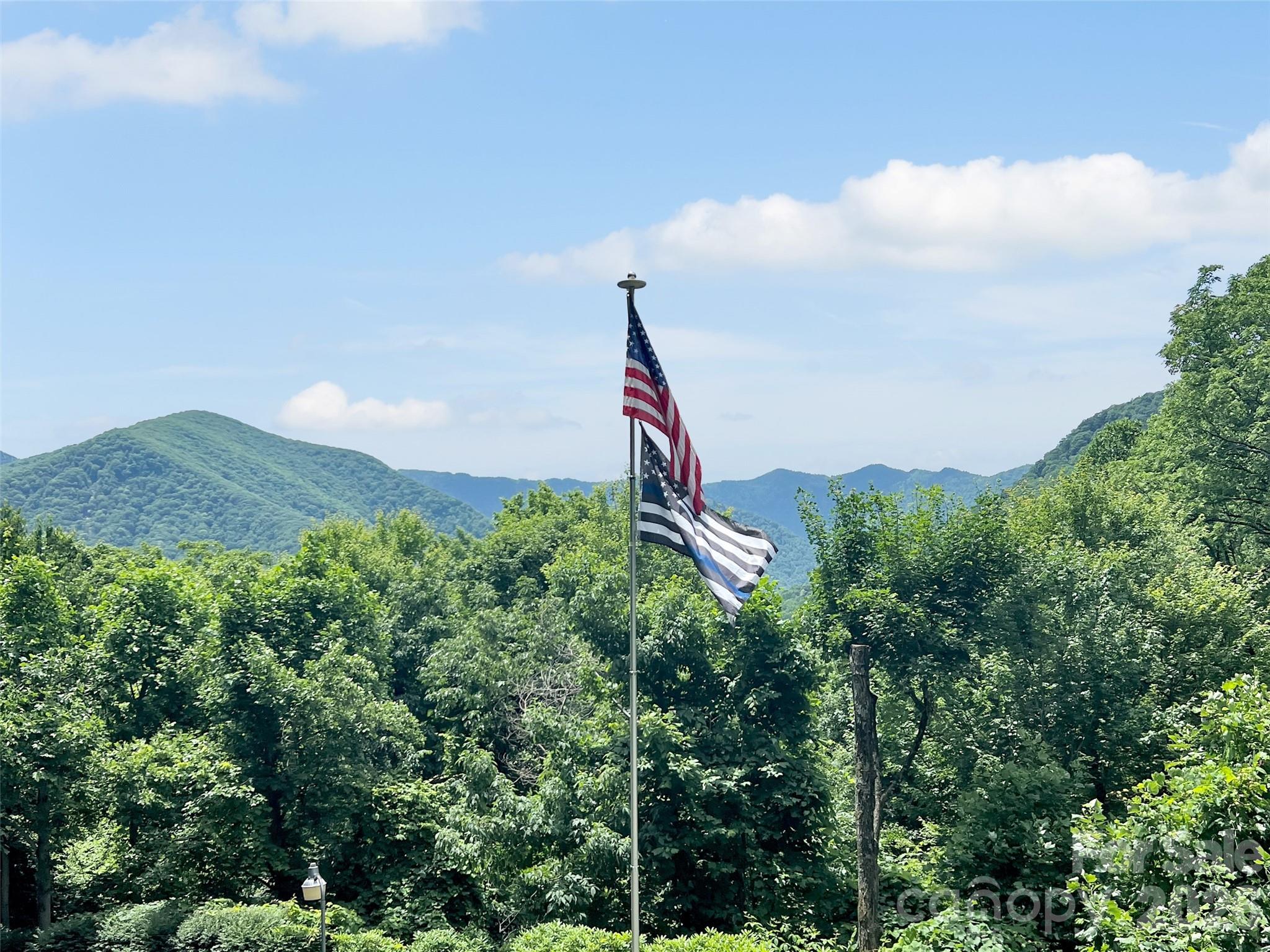 28 Mountain Breeze Drive