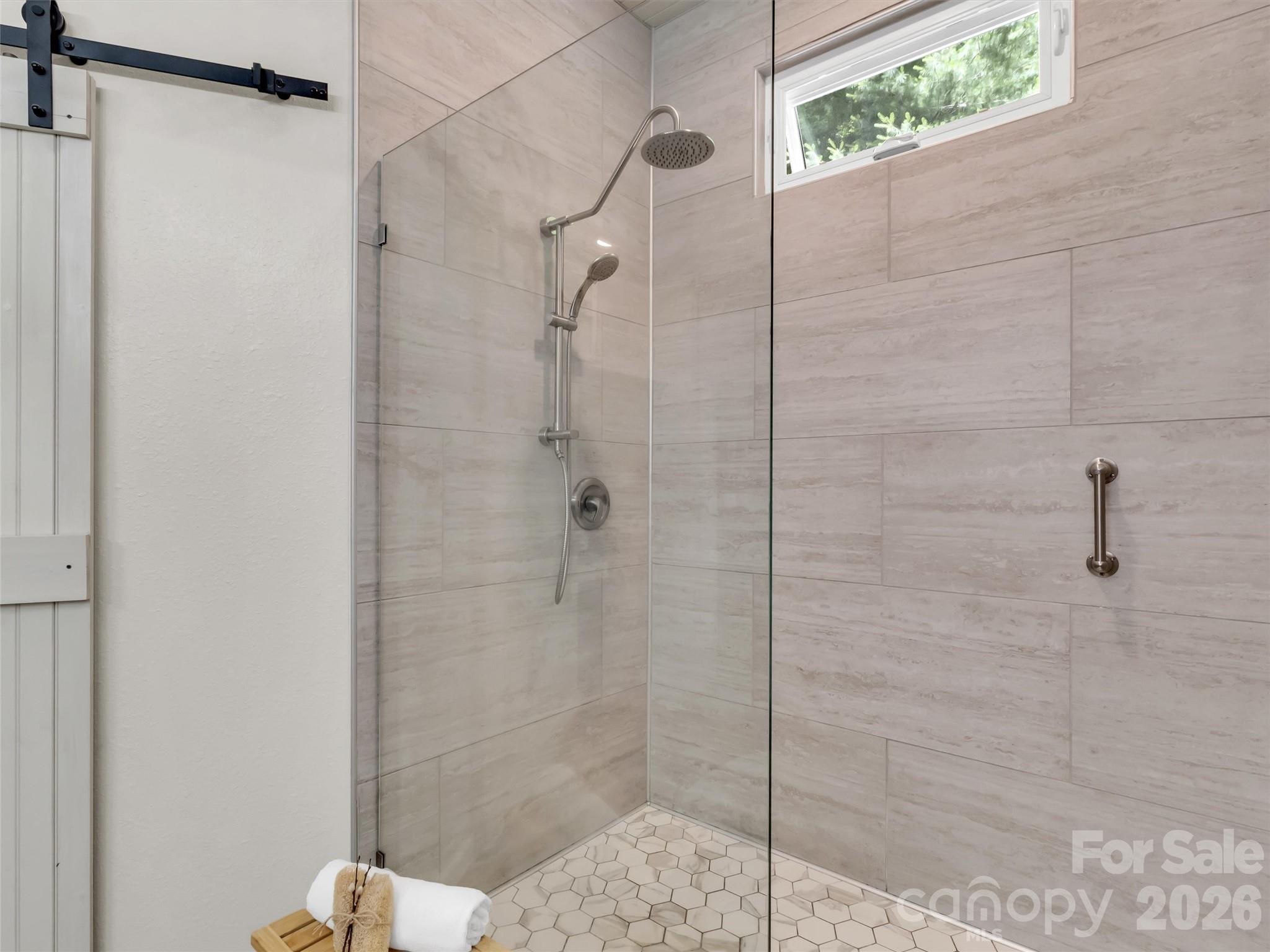 28 Mountain Breeze Drive