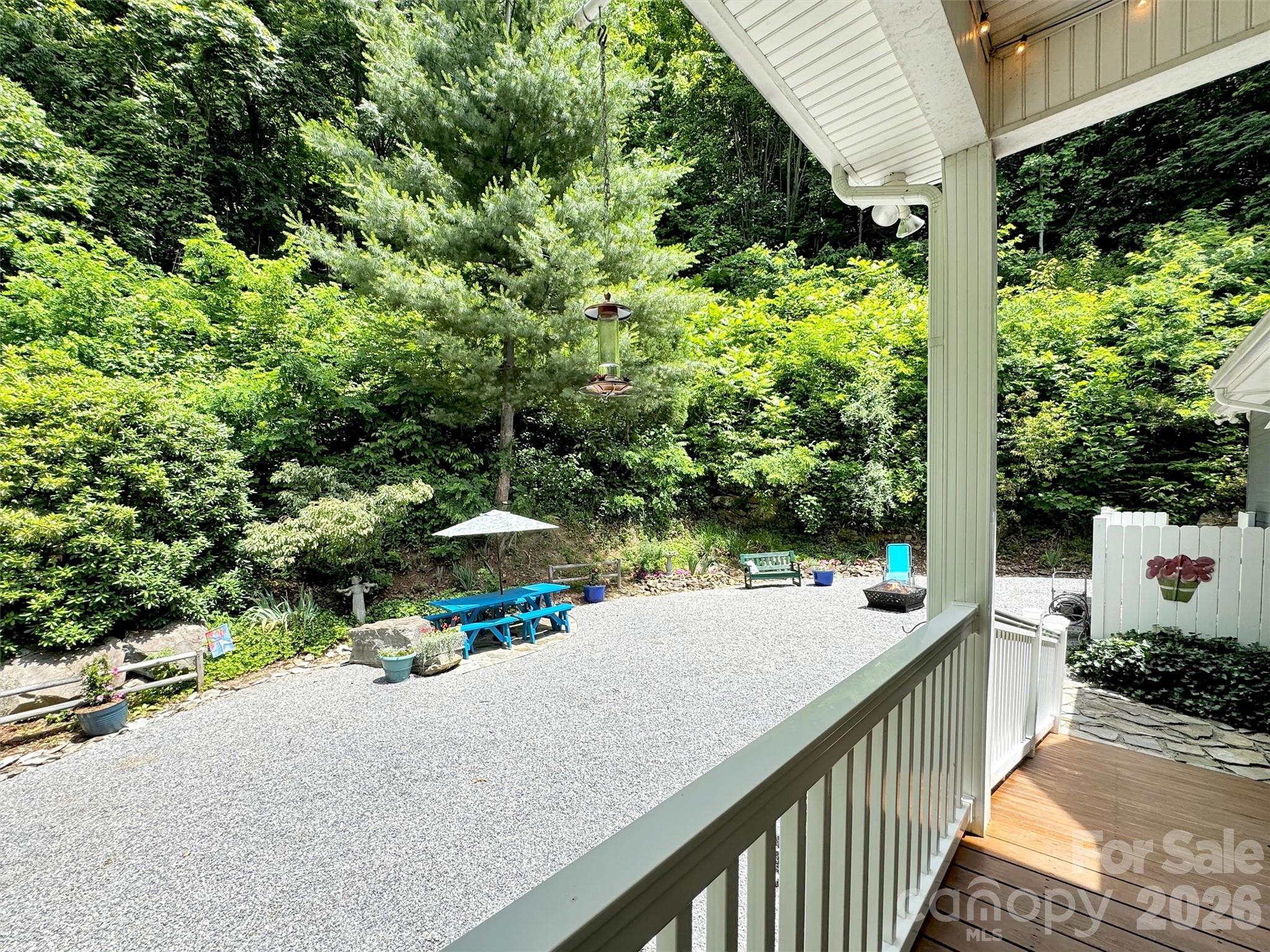 28 Mountain Breeze Drive