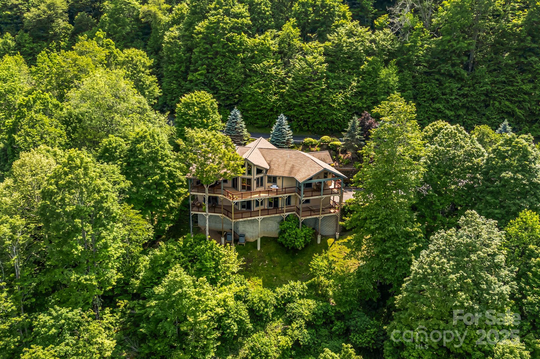 197 Cherry Knob Drive