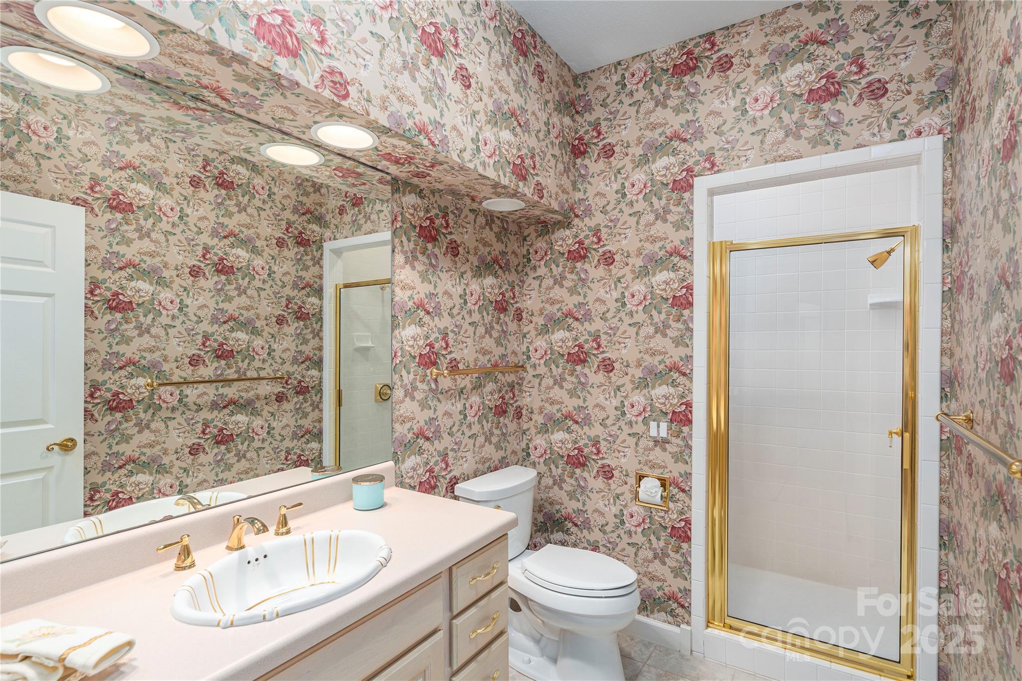 31 Chickering Lane