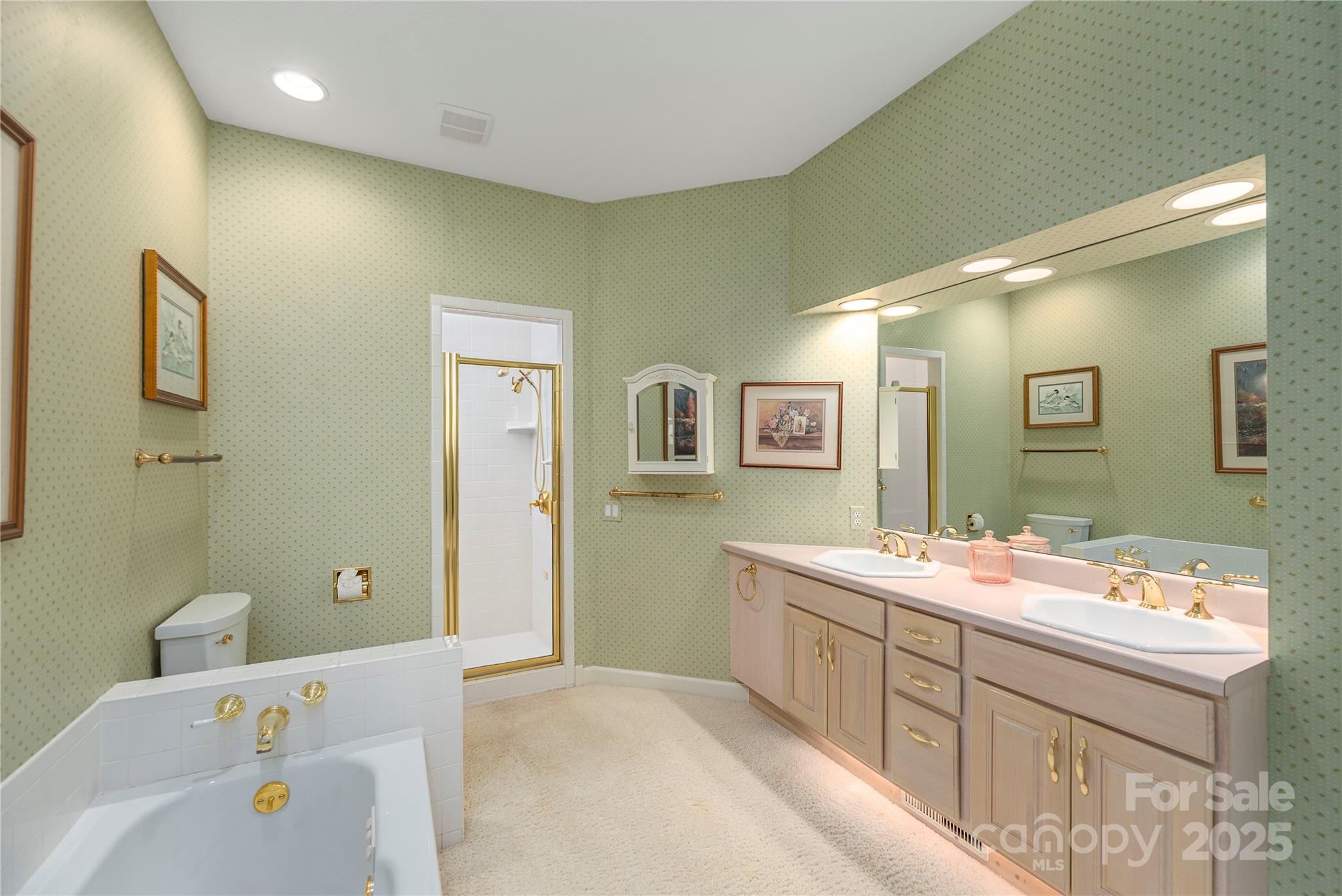 31 Chickering Lane