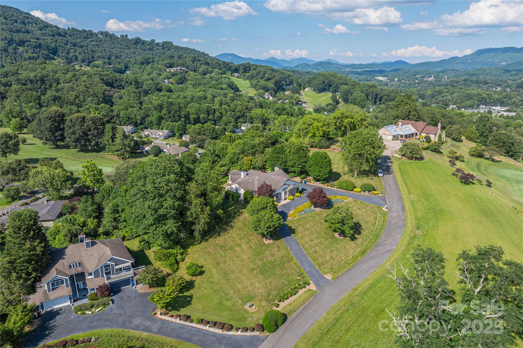 31 Chickering Lane