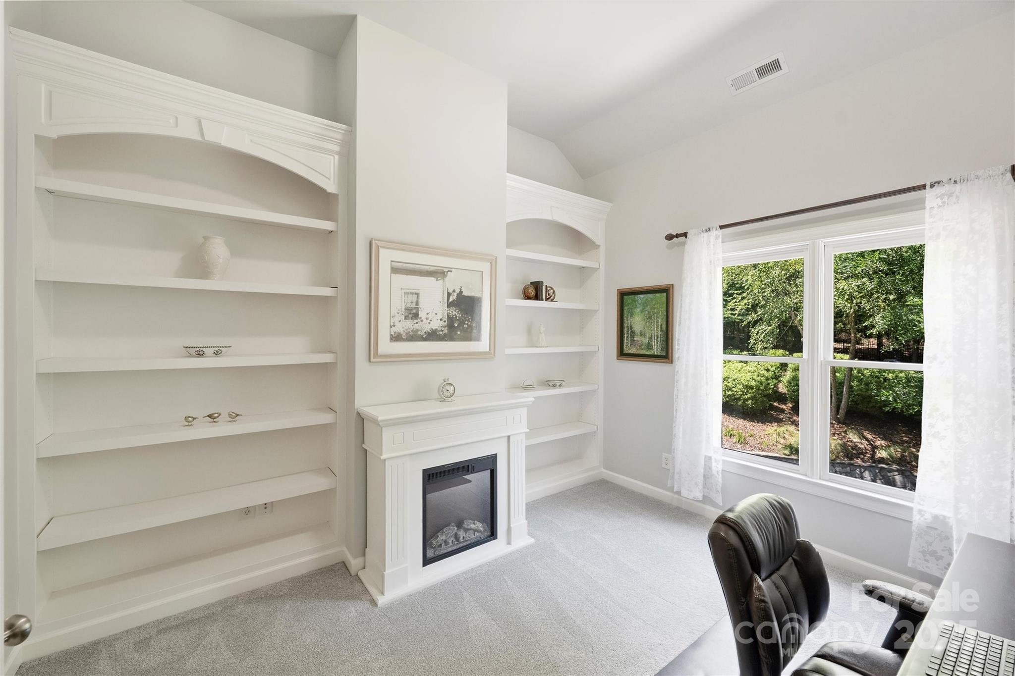 4328 Rochard Lane