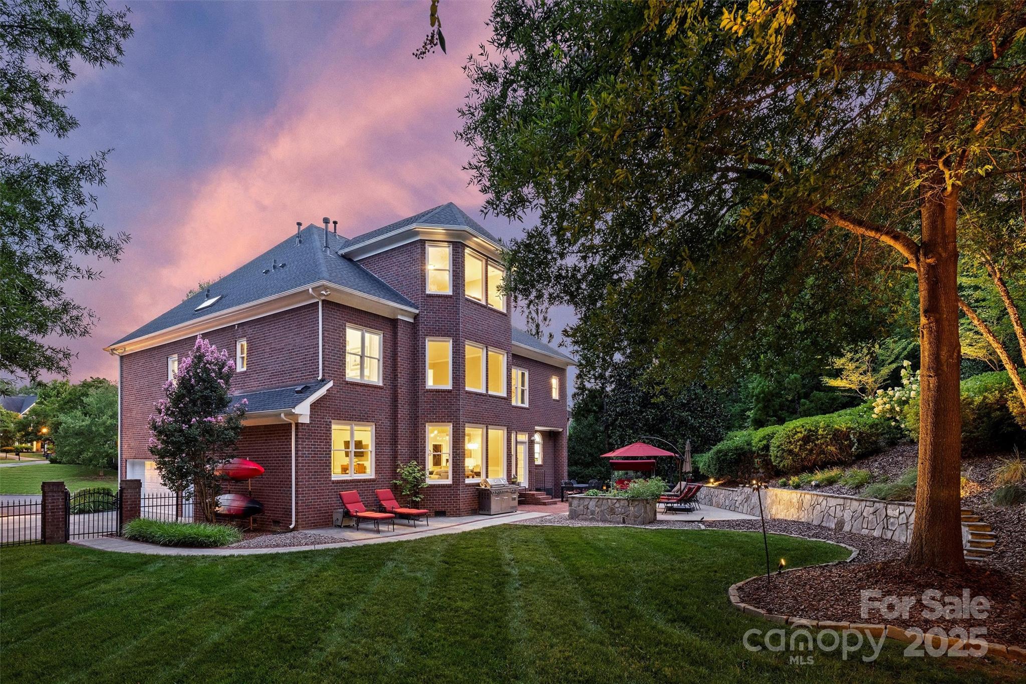 4328 Rochard Lane