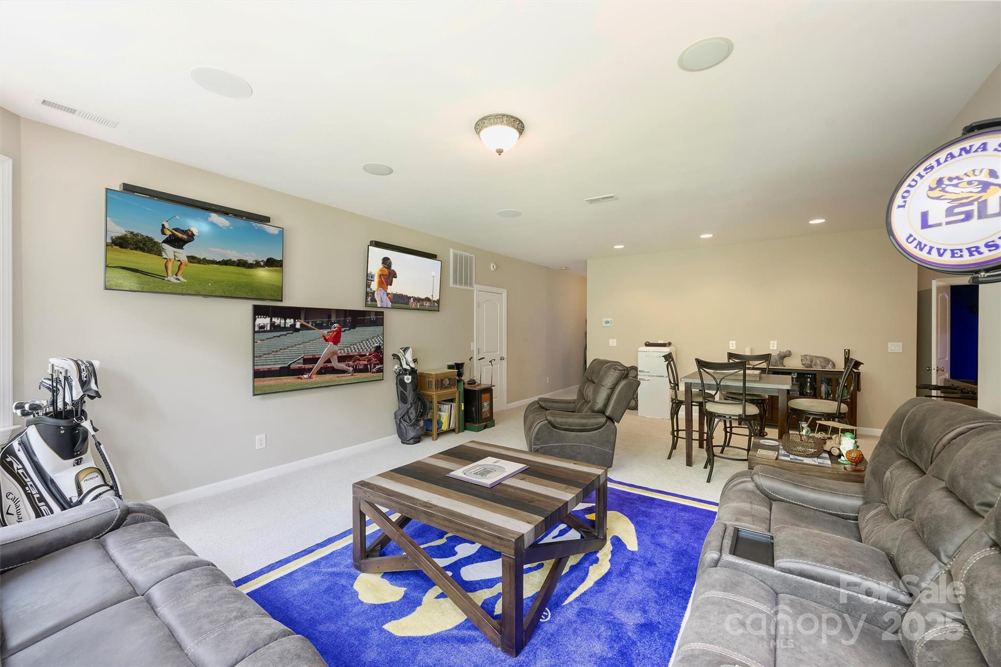 4328 Rochard Lane