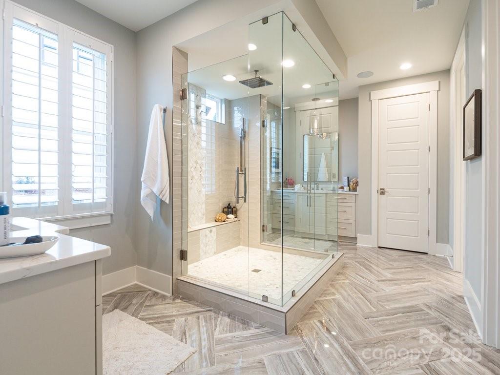 13213 Oak Farm Lane