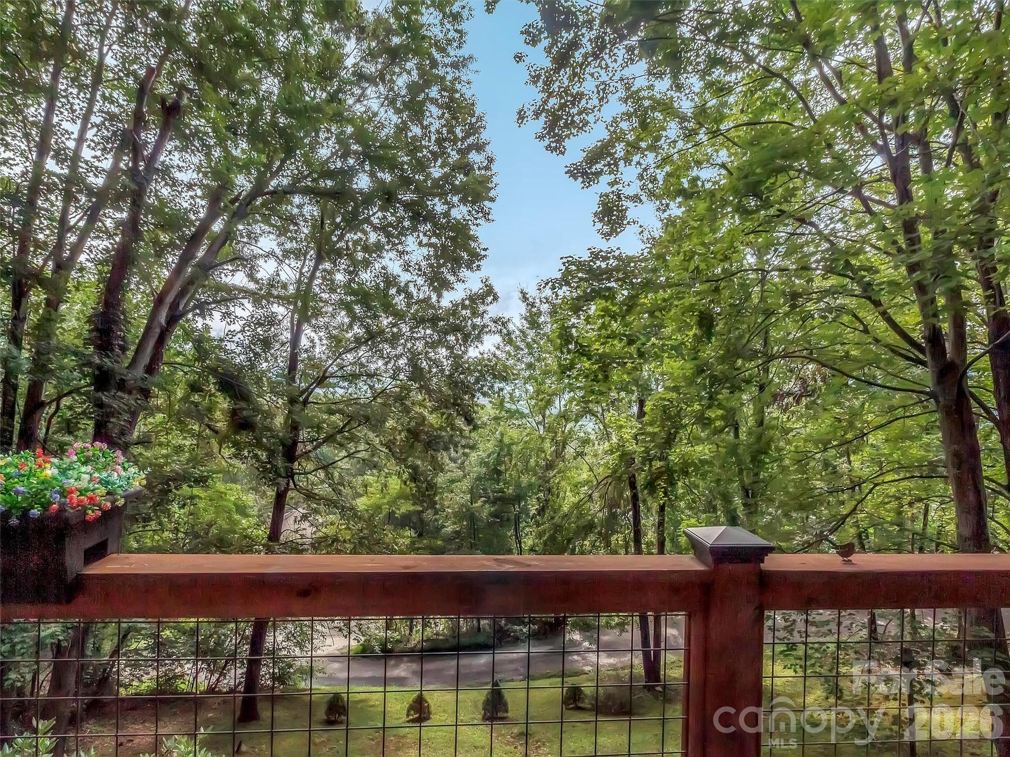 346 Wendy Way