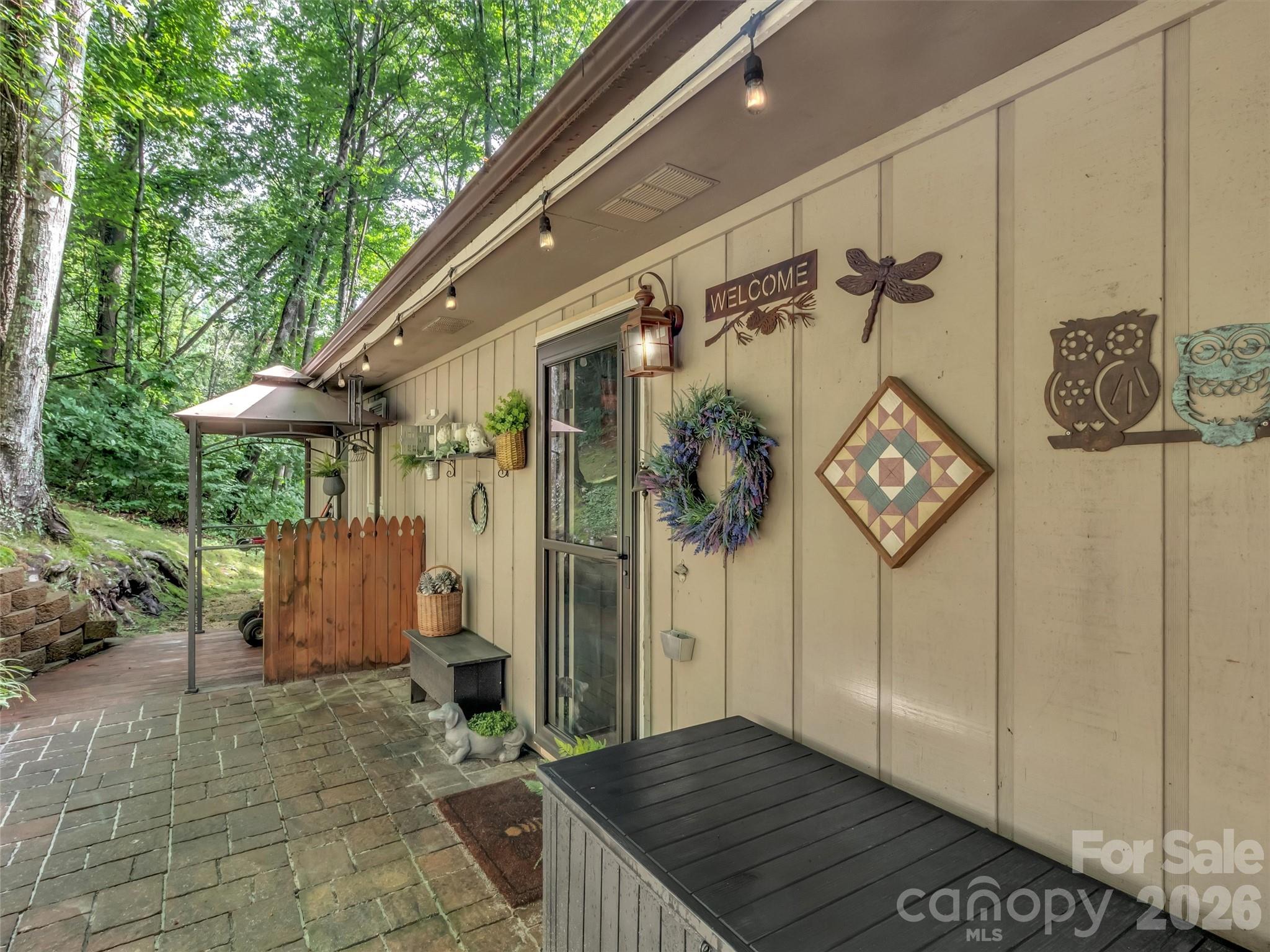 346 Wendy Way