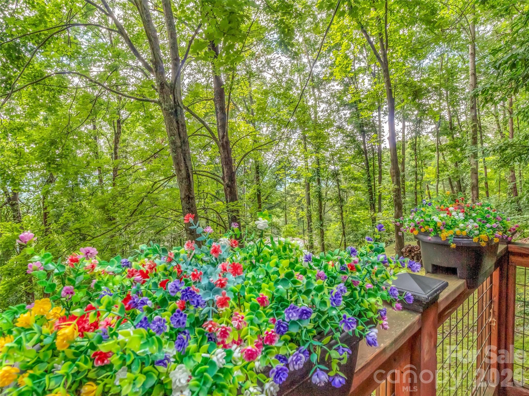 346 Wendy Way
