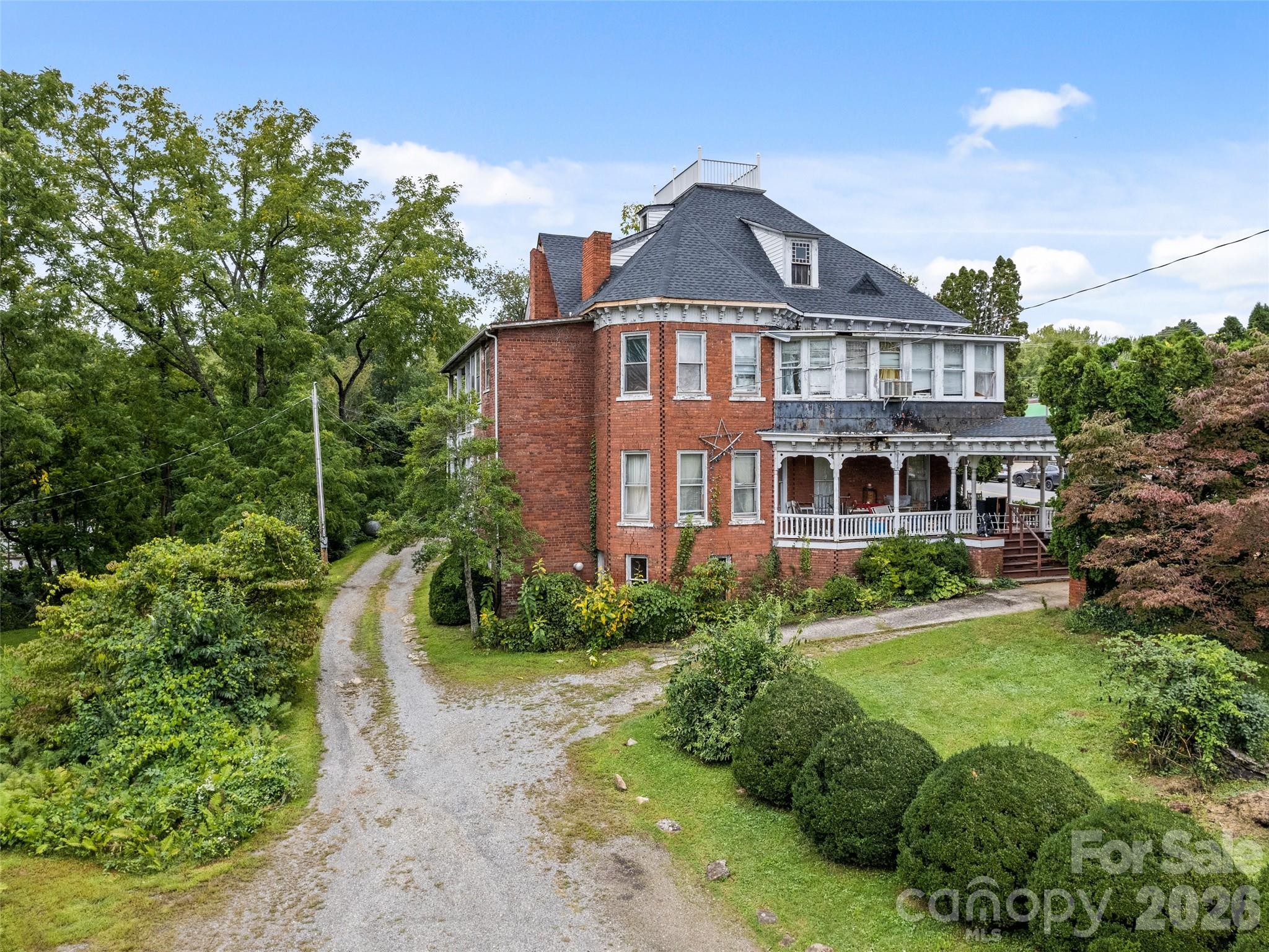 123 S Main Street