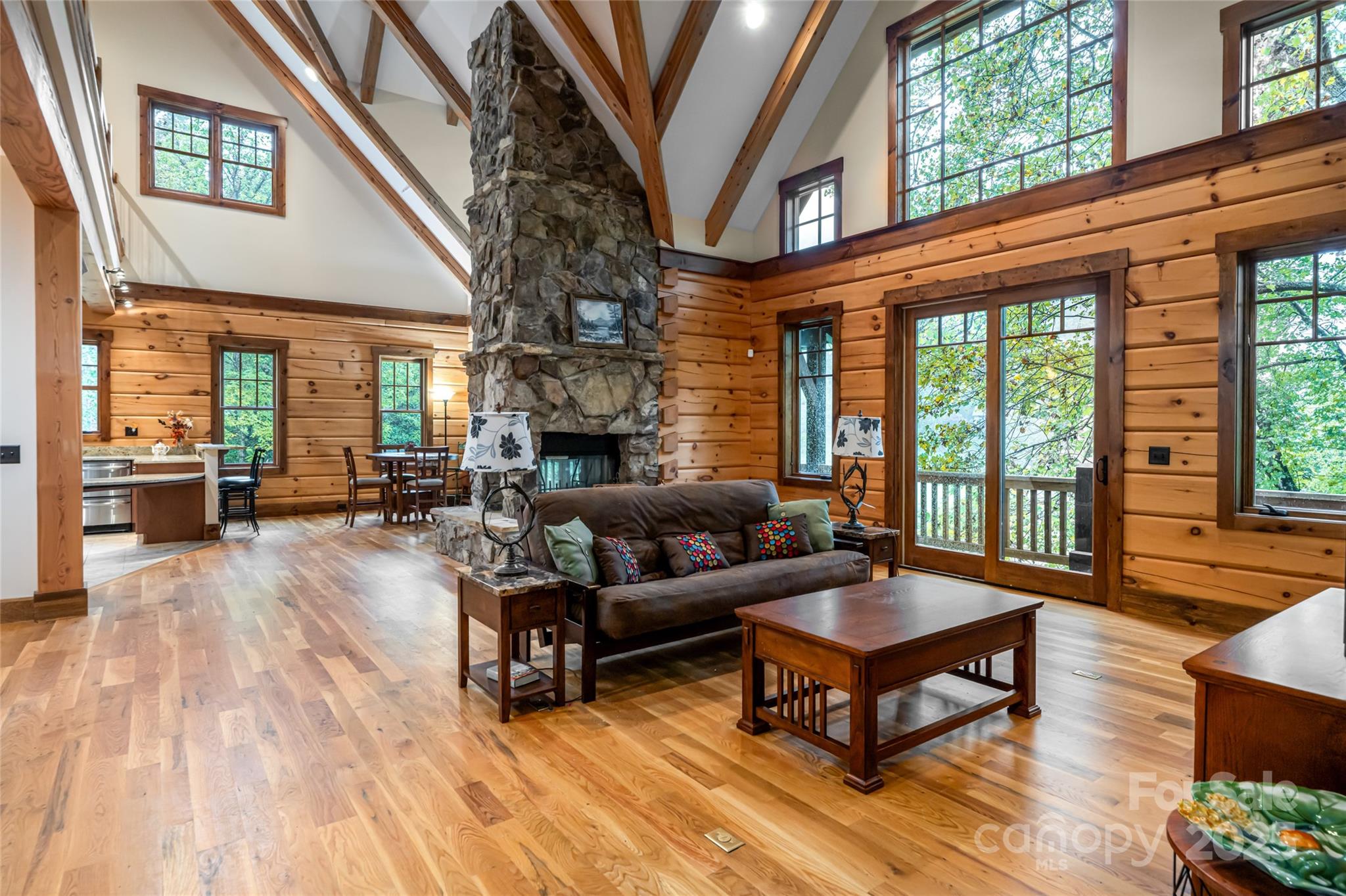 635 Whisper Mountain Drive