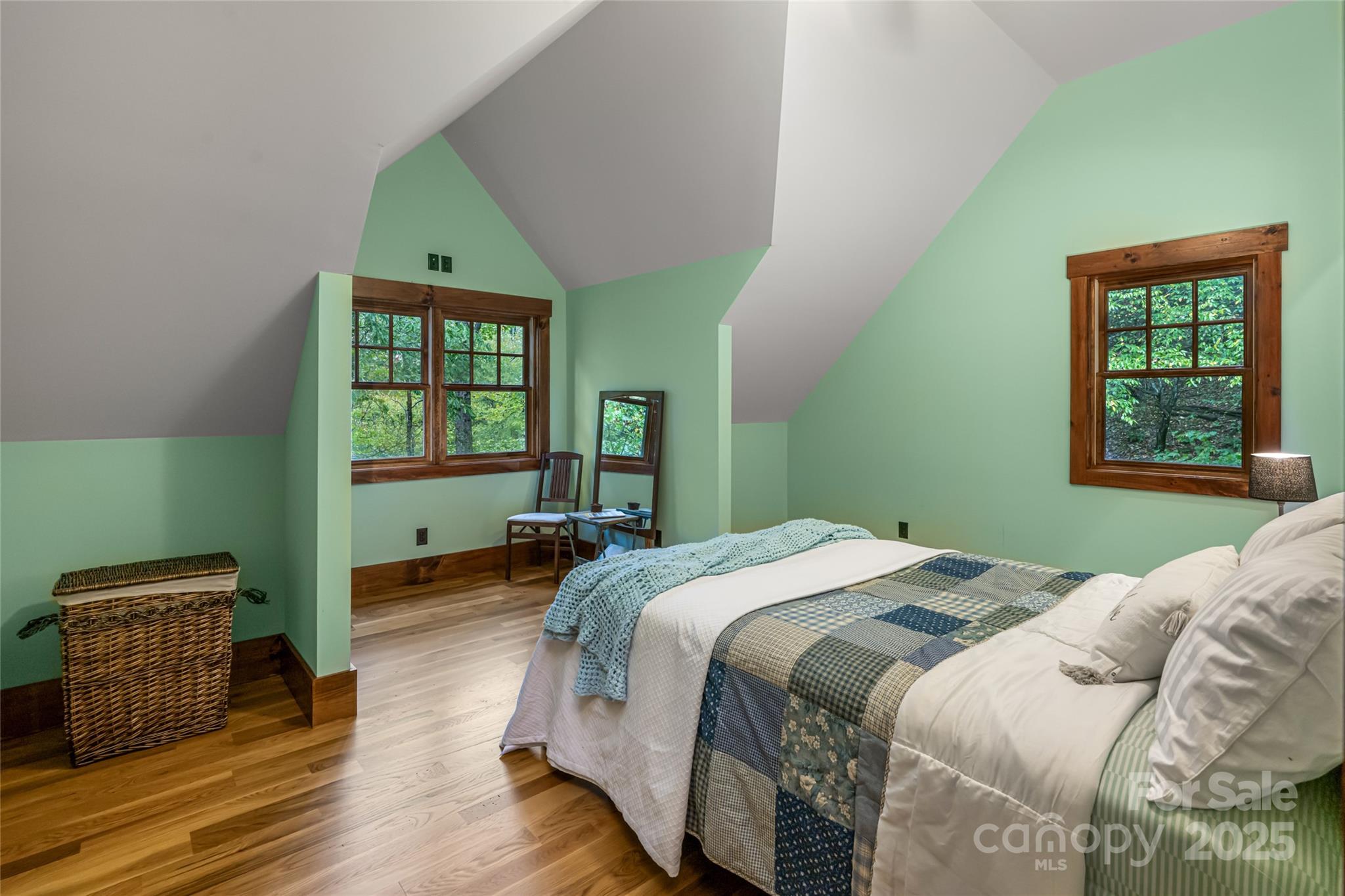 635 Whisper Mountain Drive