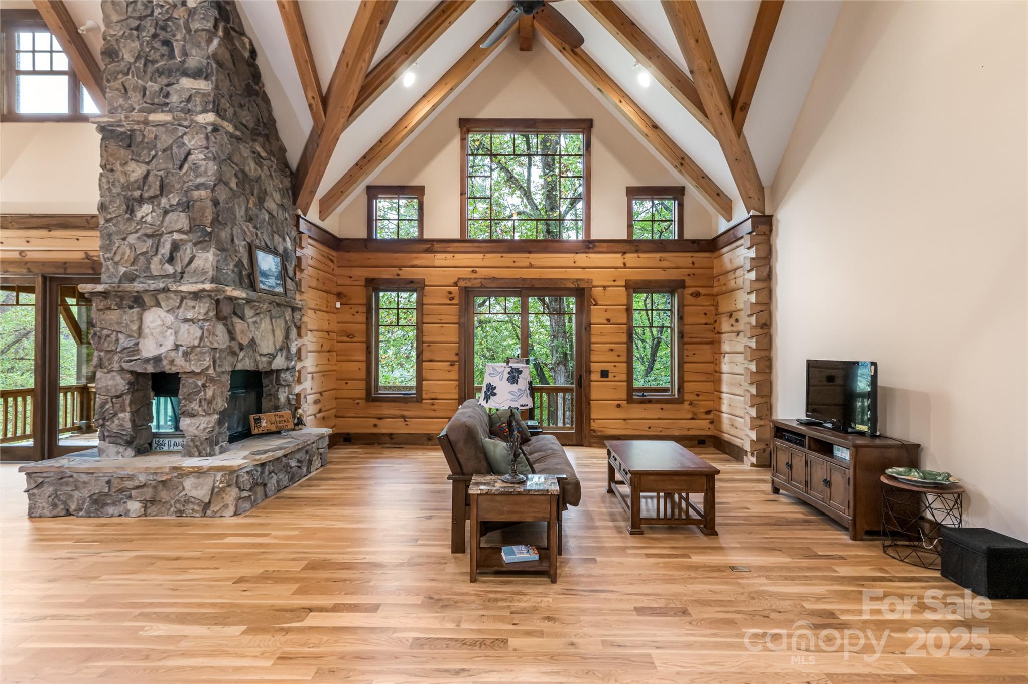 635 Whisper Mountain Drive