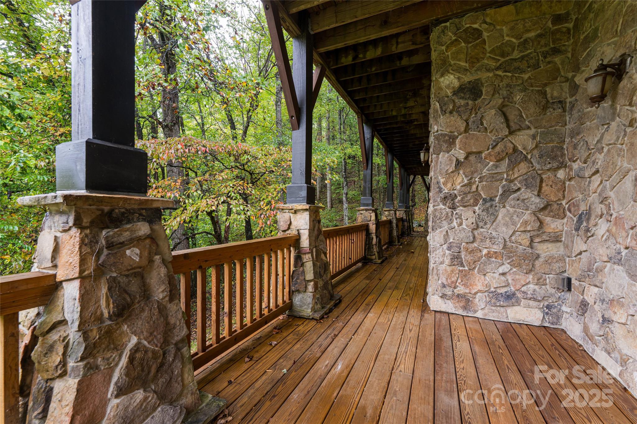 635 Whisper Mountain Drive