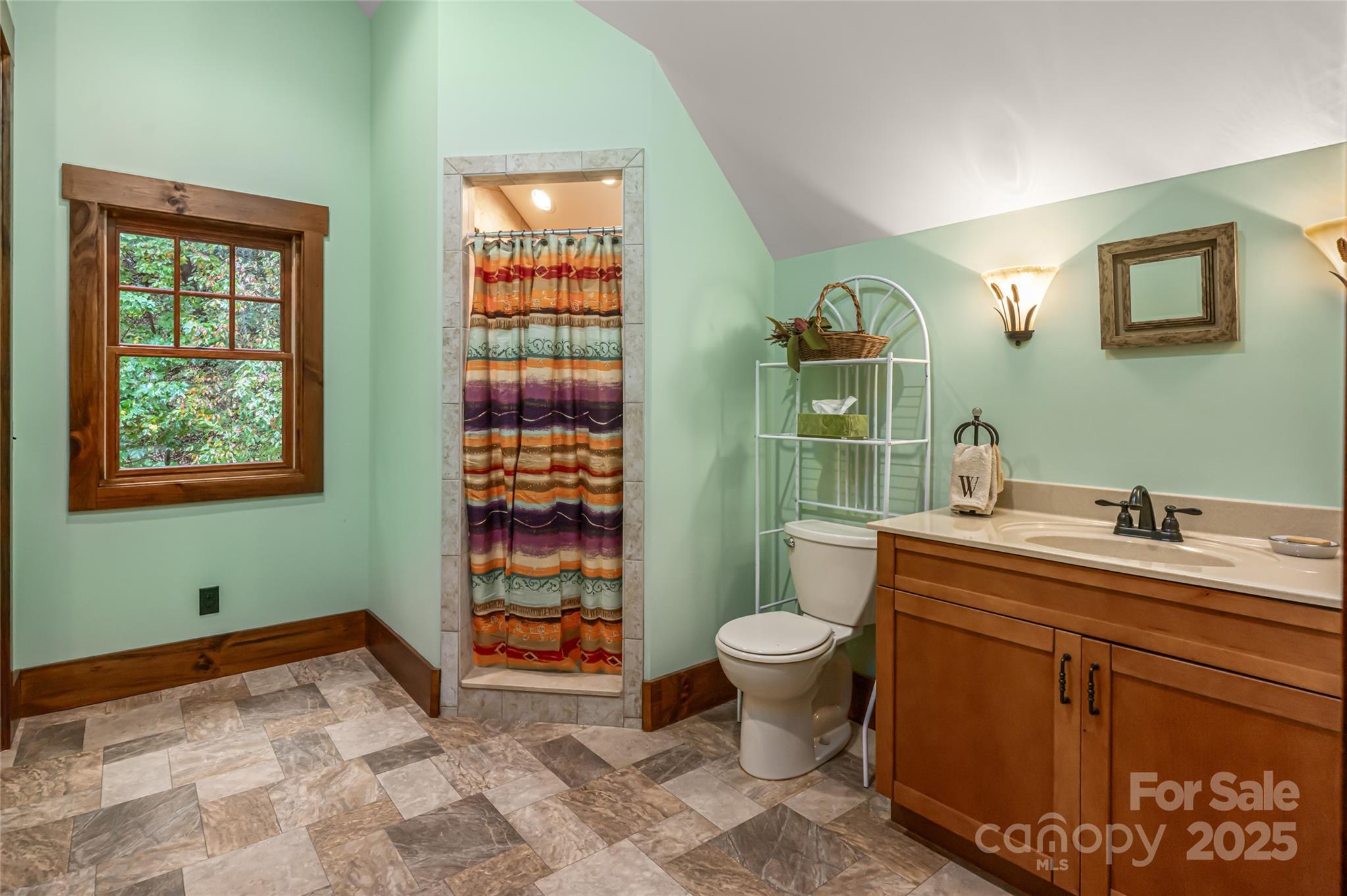 635 Whisper Mountain Drive