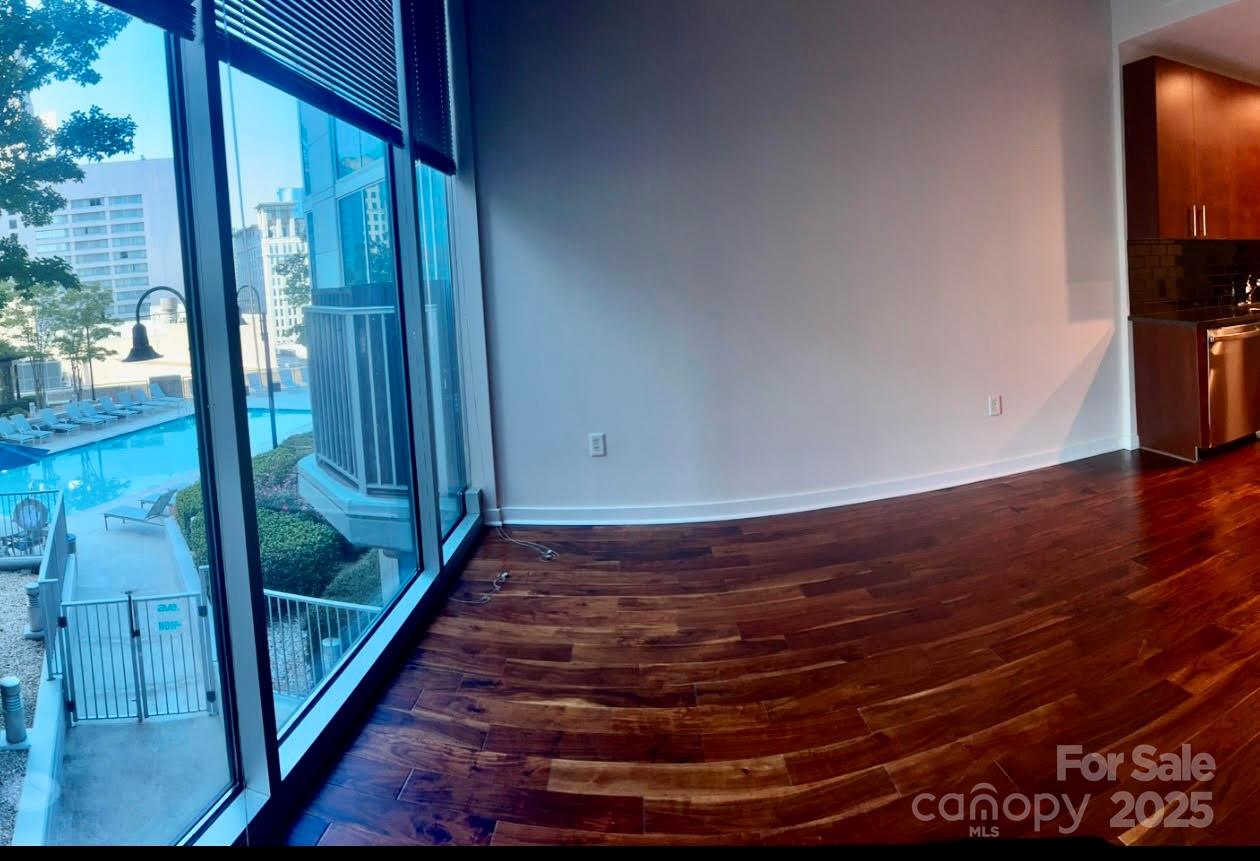210 N Church Street Unit: 1105