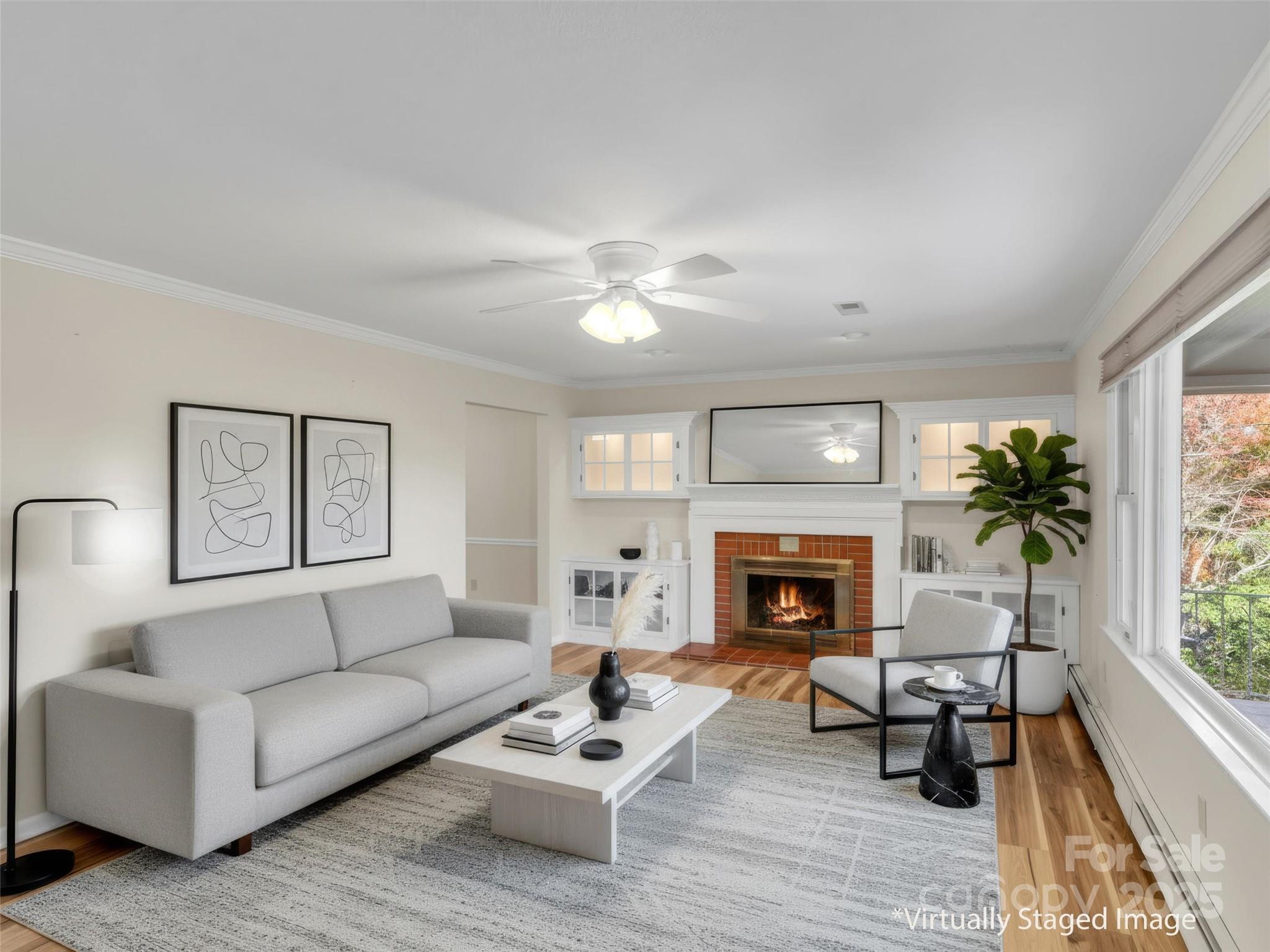 930 Scenic Circle