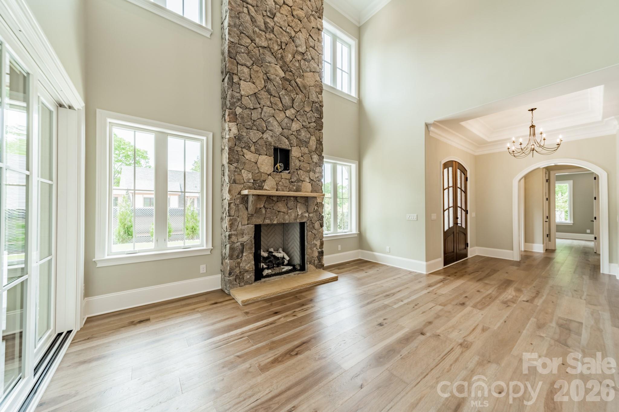 525 Winding Way Unit: 7