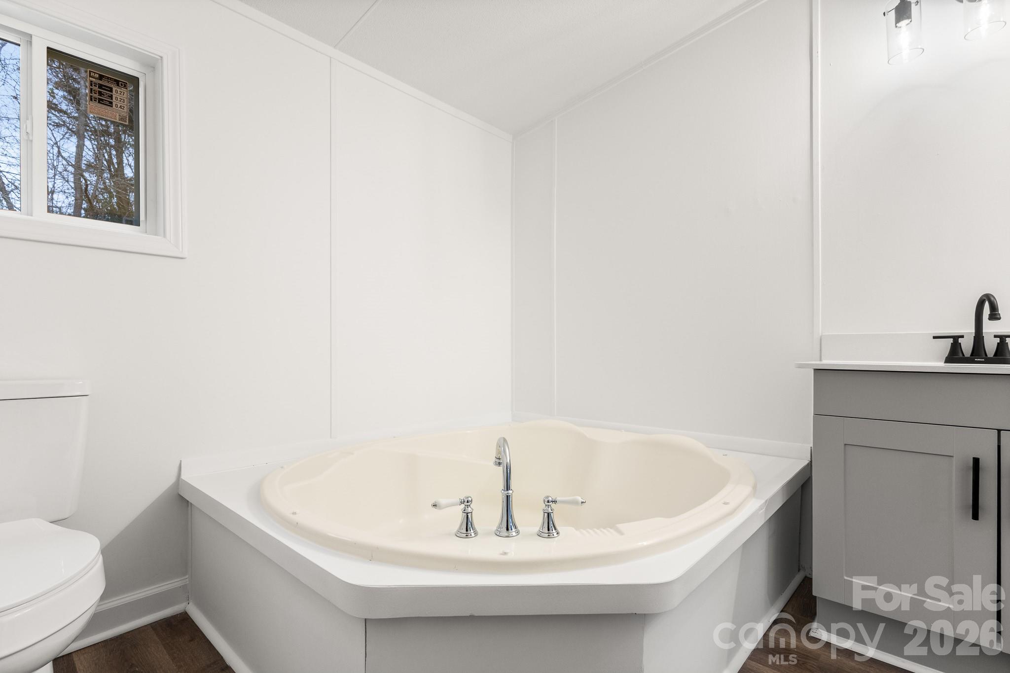 12332 Buxton Drive