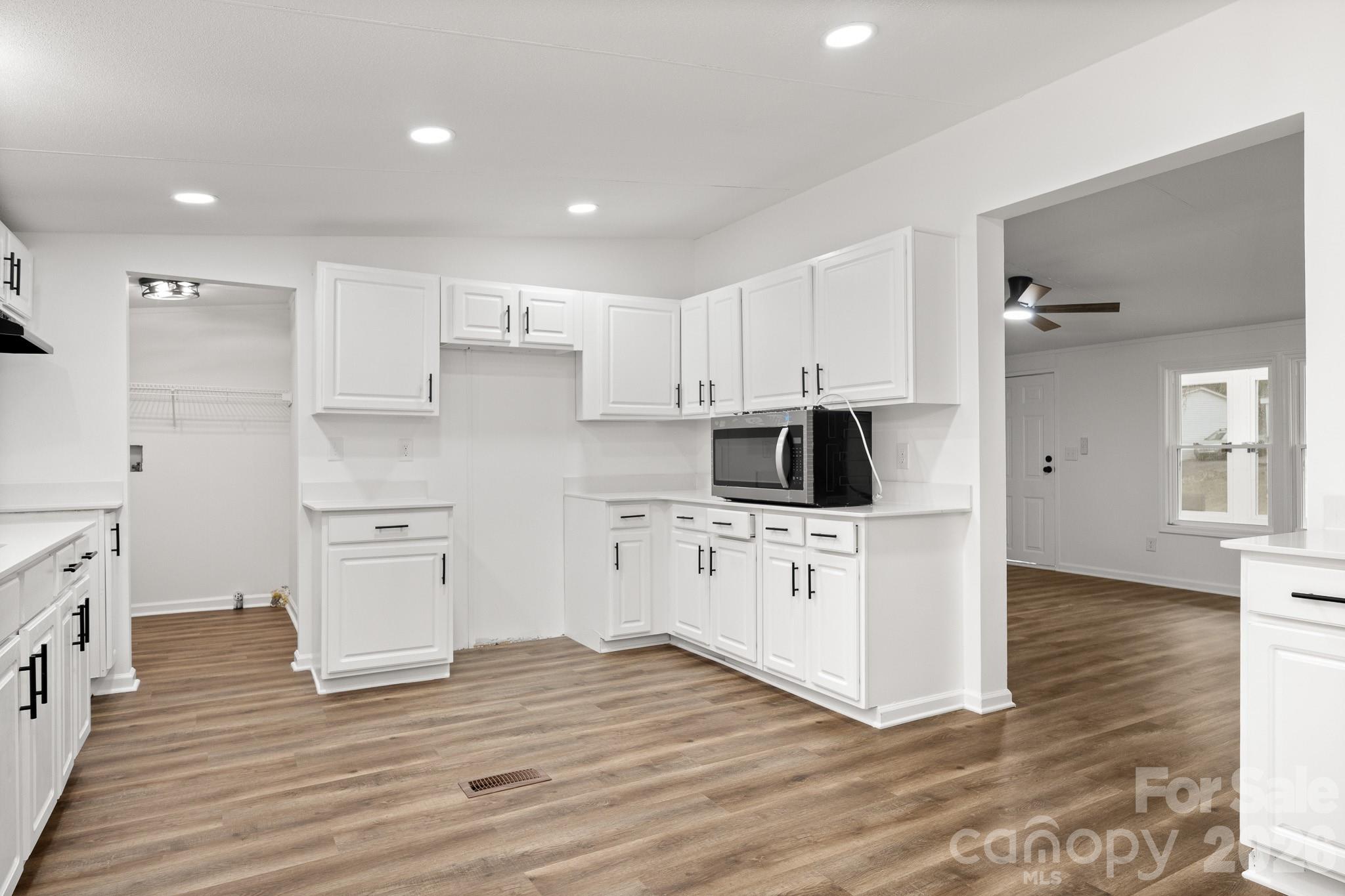 12332 Buxton Drive