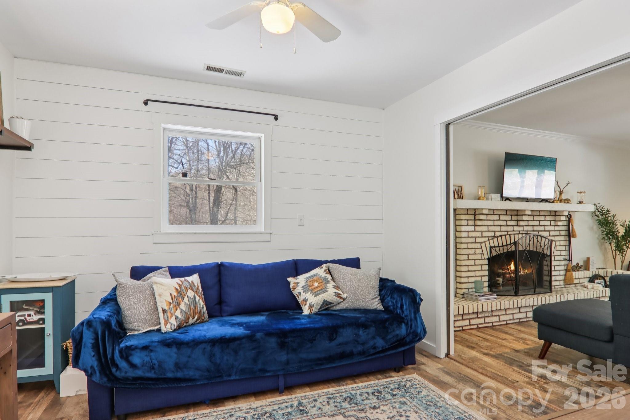 210 Spring Valley Drive Unit: 624 & 625
