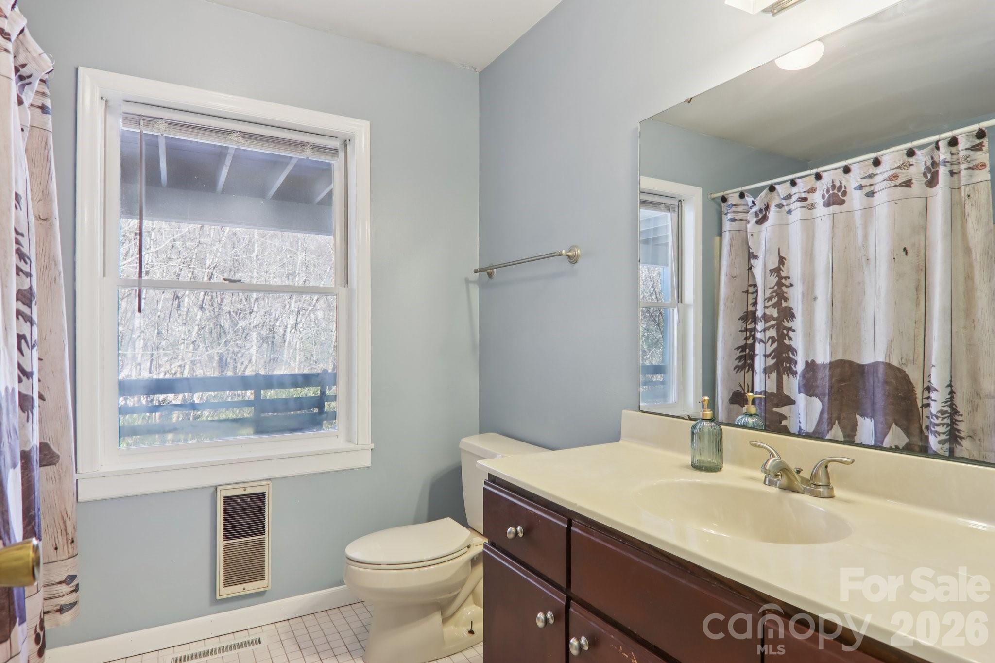 210 Spring Valley Drive Unit: 624 & 625