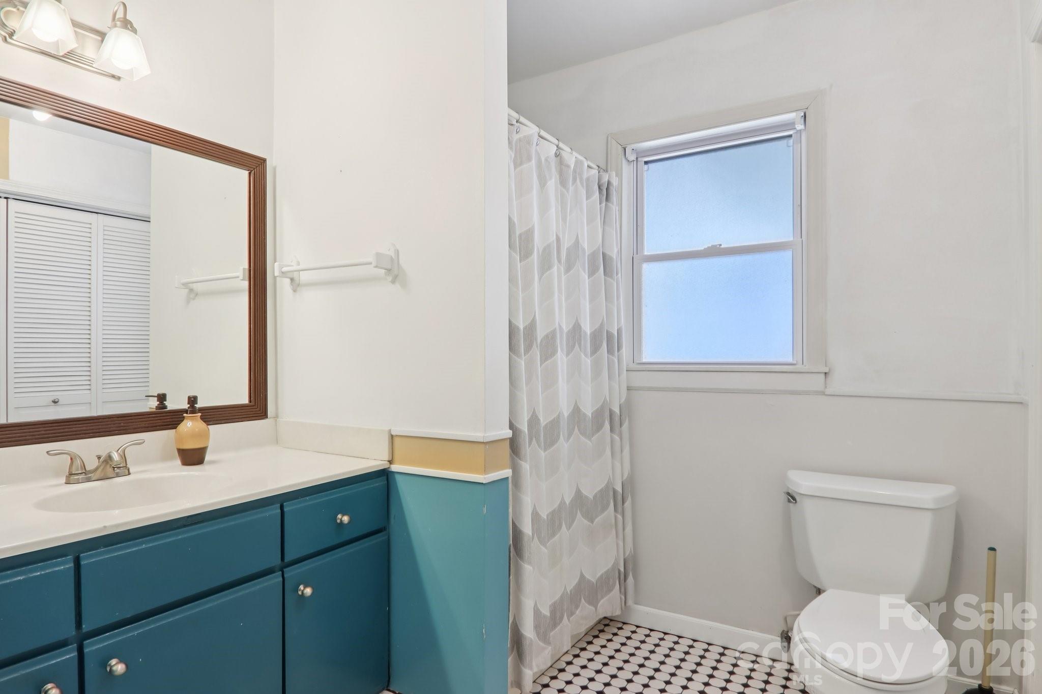 210 Spring Valley Drive Unit: 624 & 625