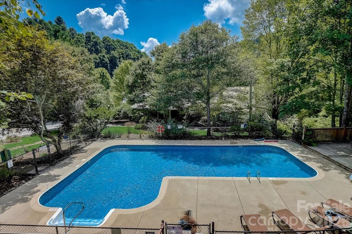 210 Spring Valley Drive Unit: 624 & 625