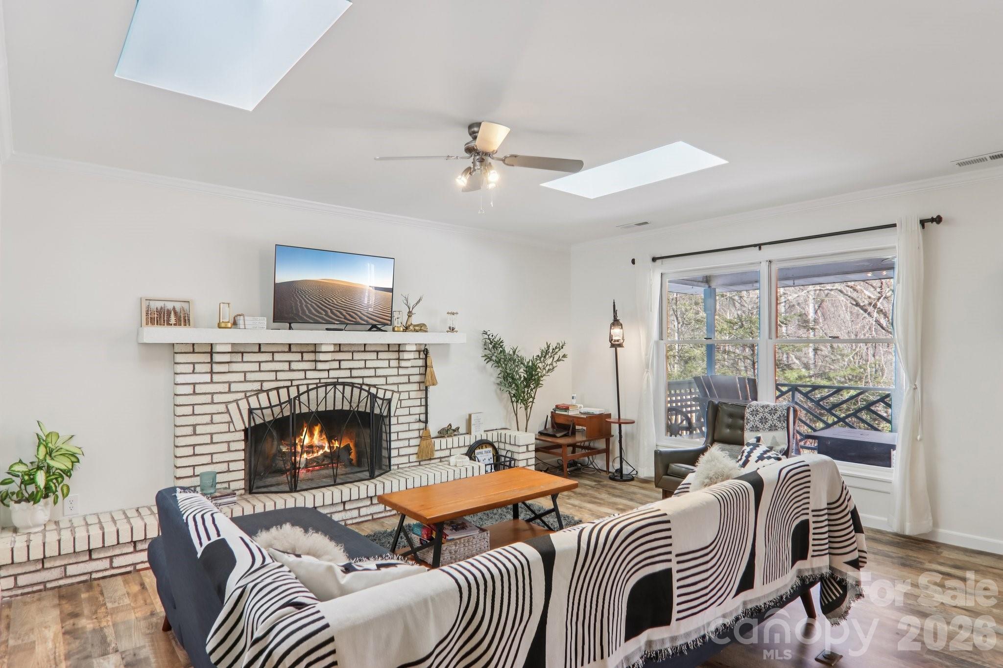 210 Spring Valley Drive Unit: 624 & 625